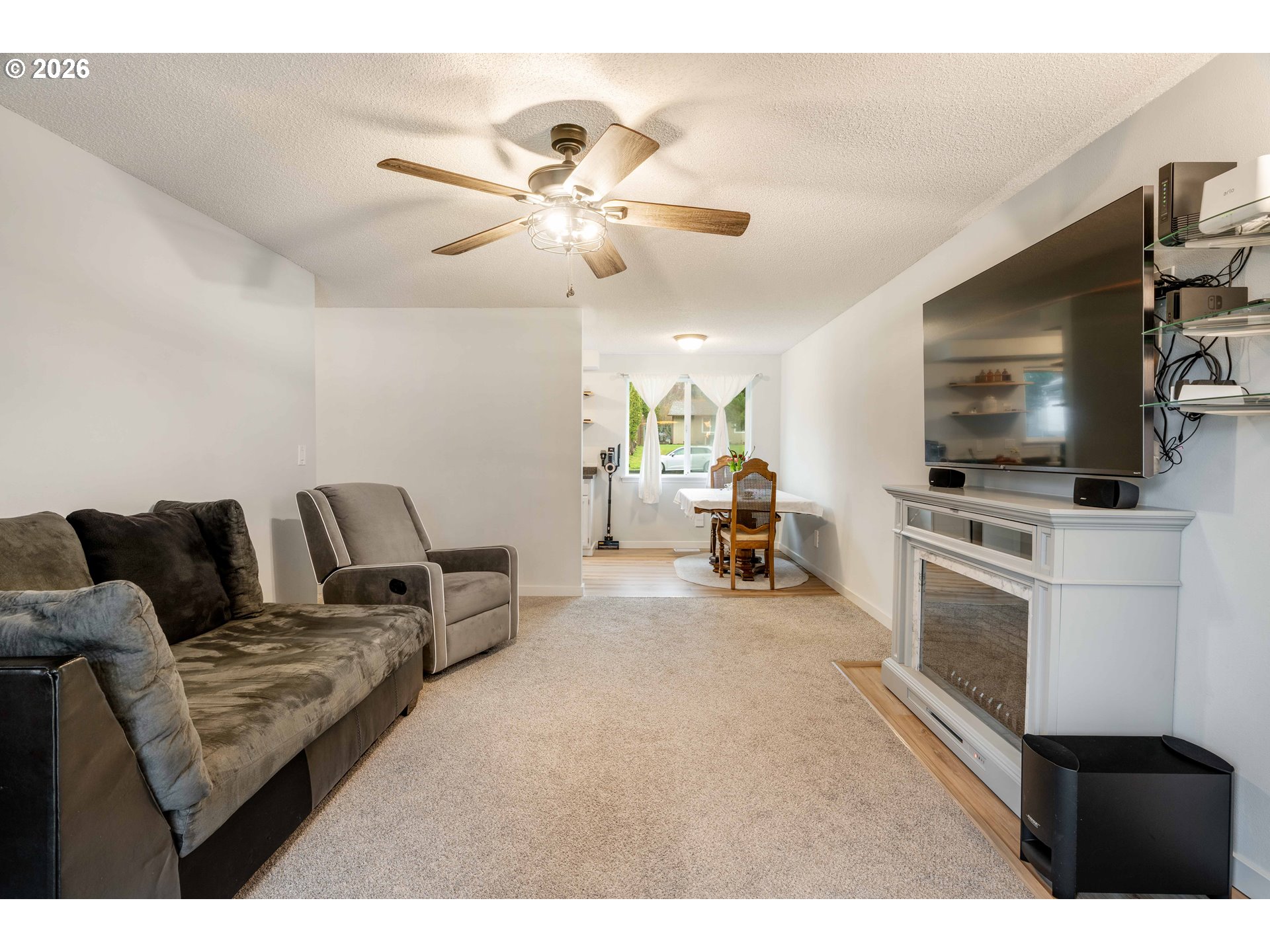 1318 SE BEAVER CREEK LN