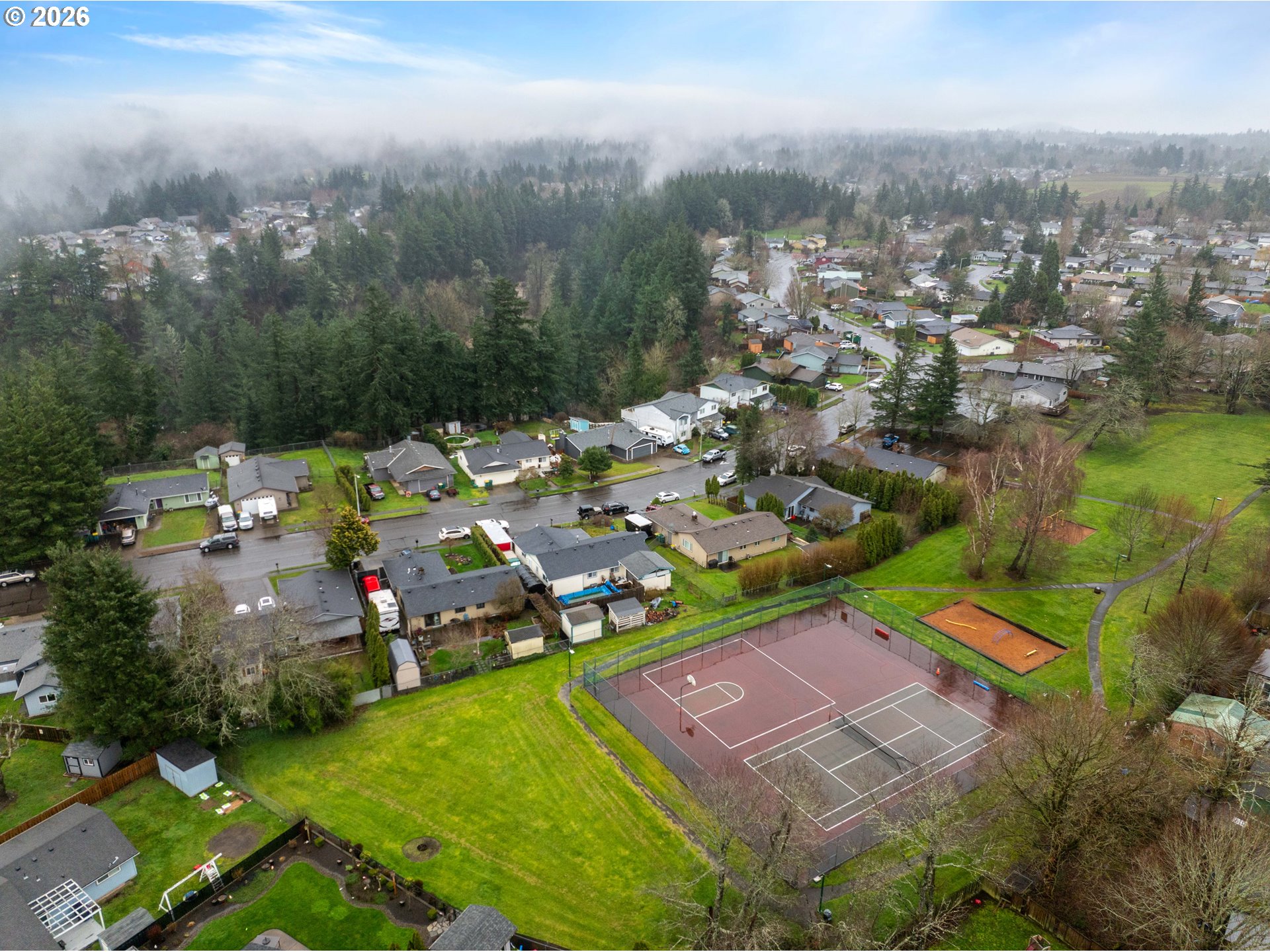 1318 SE BEAVER CREEK LN