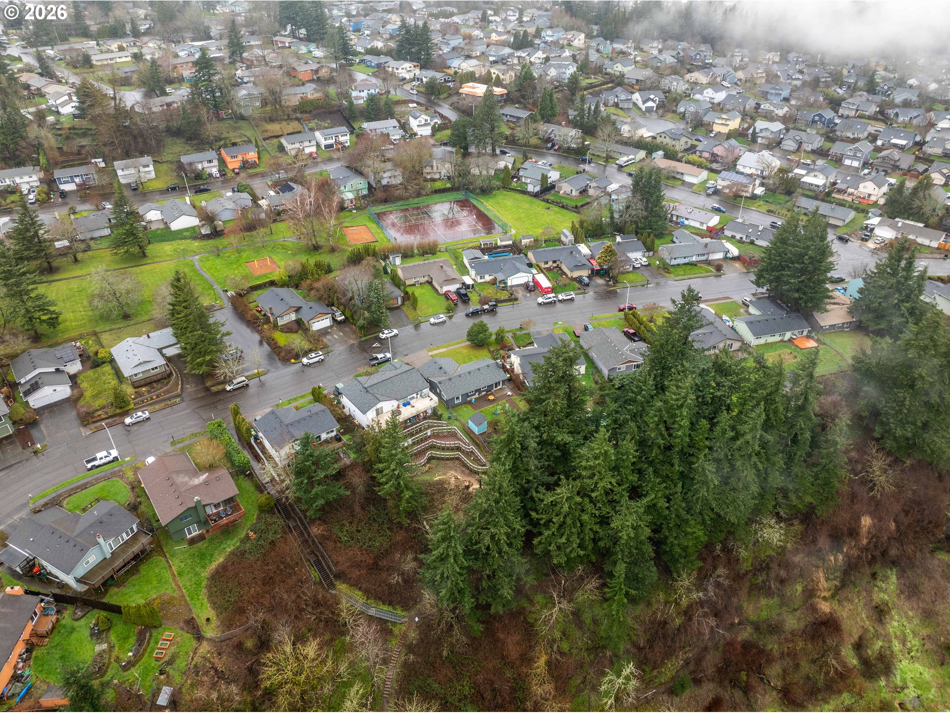 1318 SE BEAVER CREEK LN