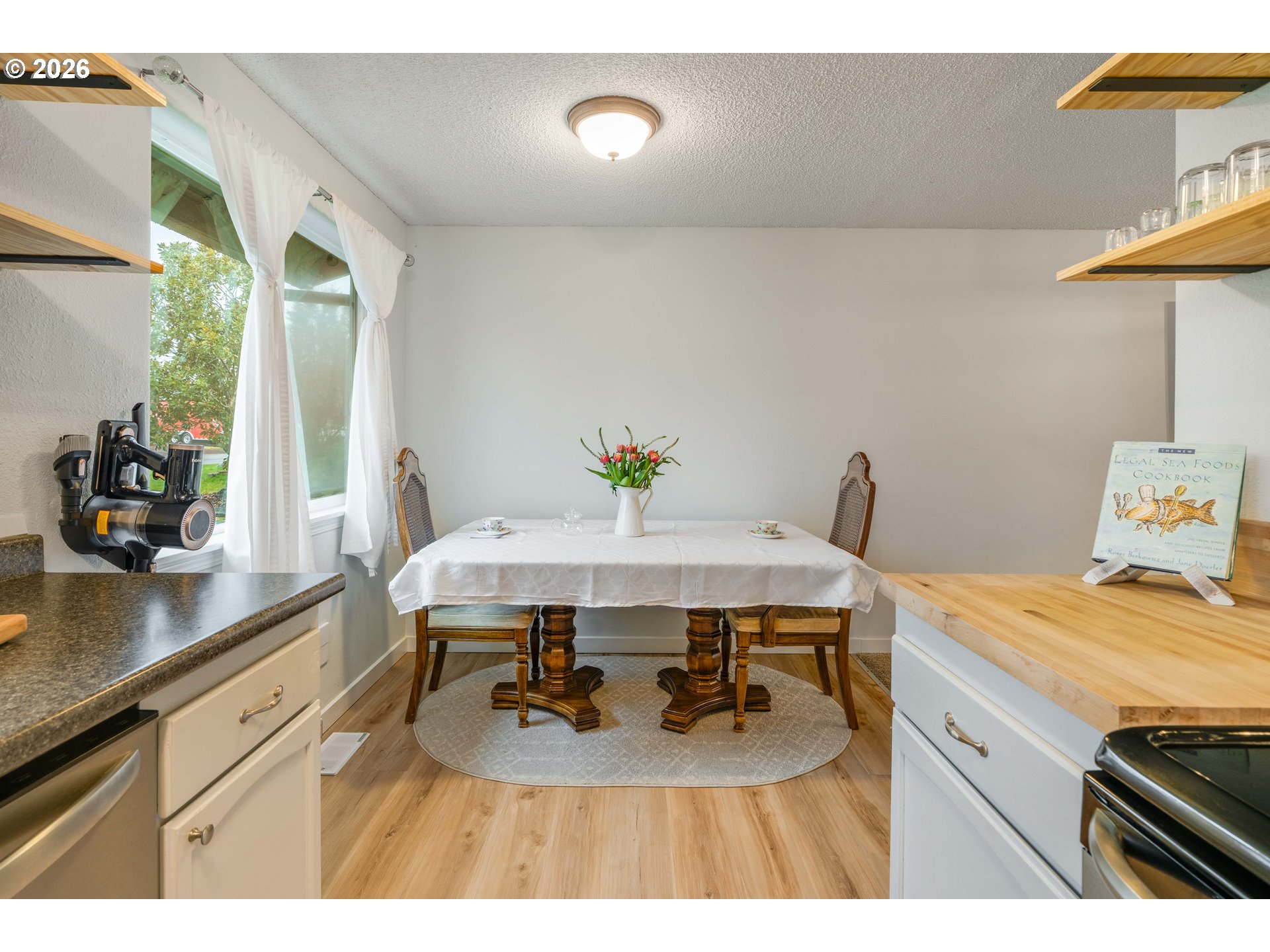 1318 SE BEAVER CREEK LN