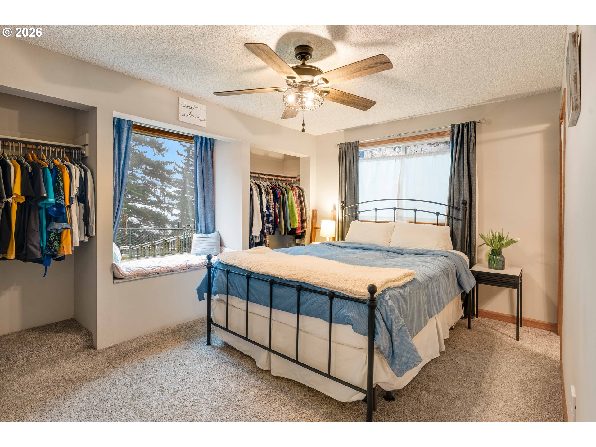 1318 SE BEAVER CREEK LN