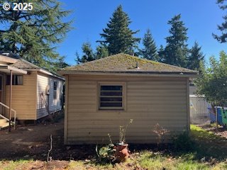 2105 SE 143RD AVE