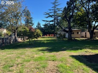 2105 SE 143RD AVE