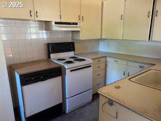 2105 SE 143RD AVE