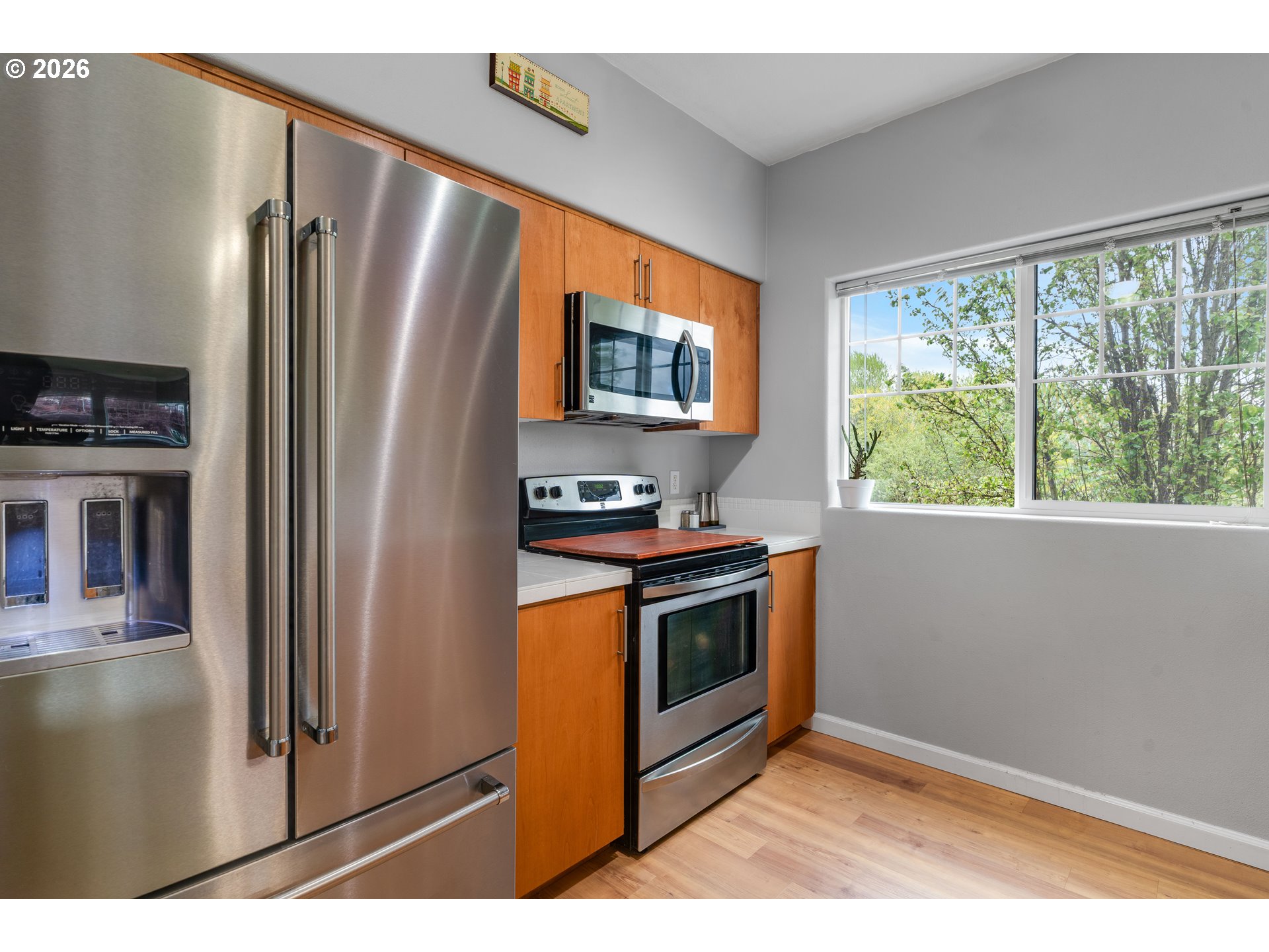 10834 NE HOLLY ST 204