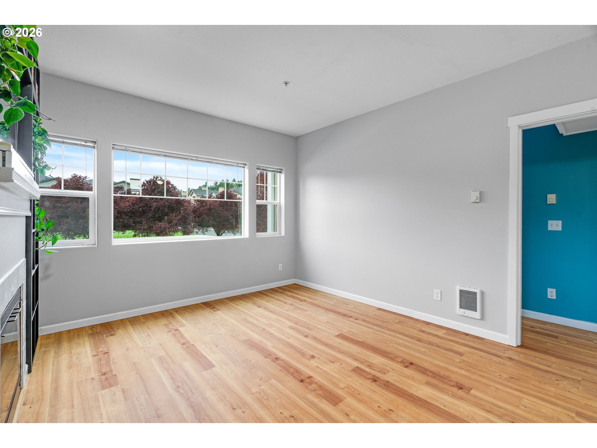 10834 NE HOLLY ST 204