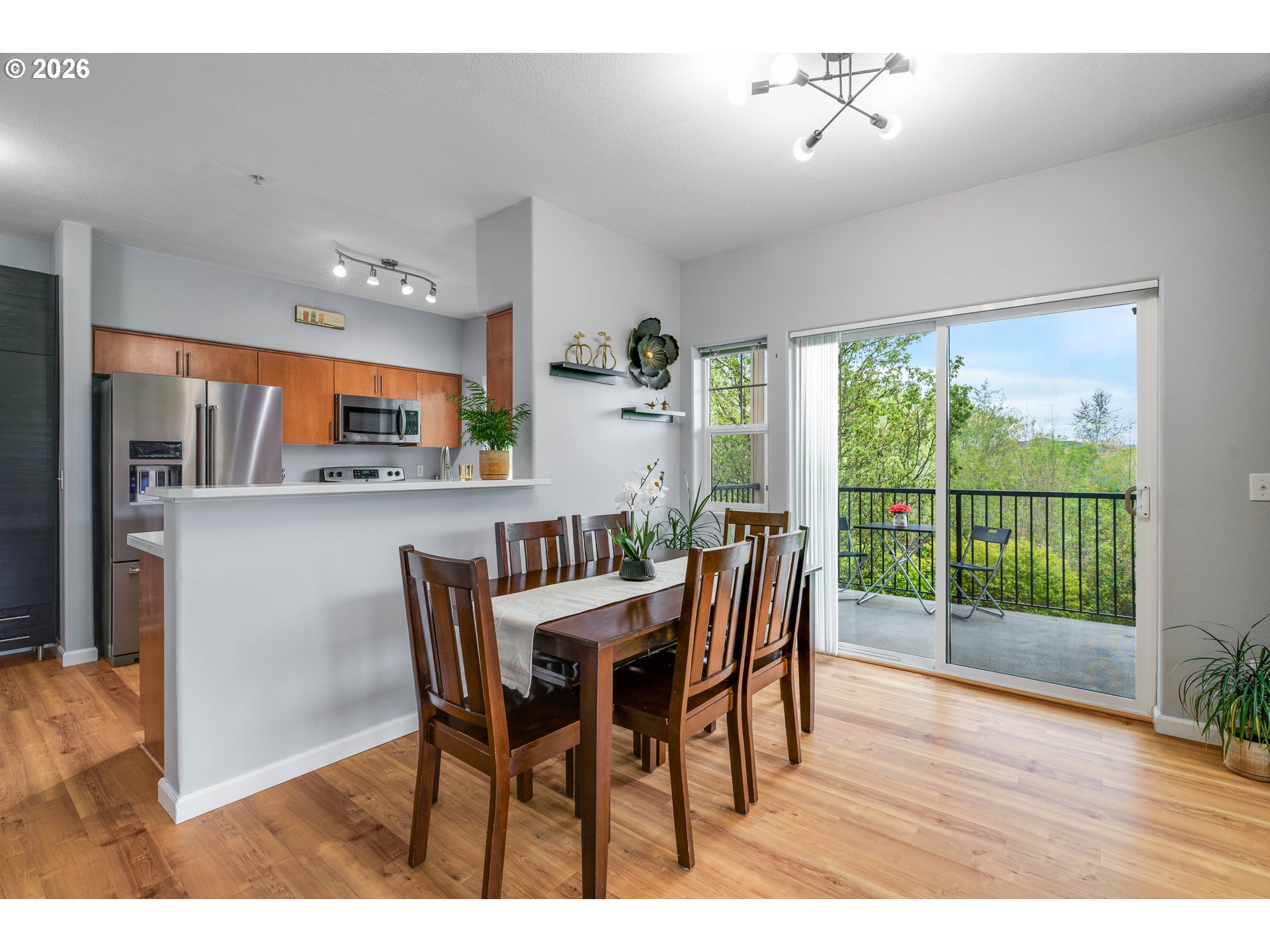 10834 NE HOLLY ST 204