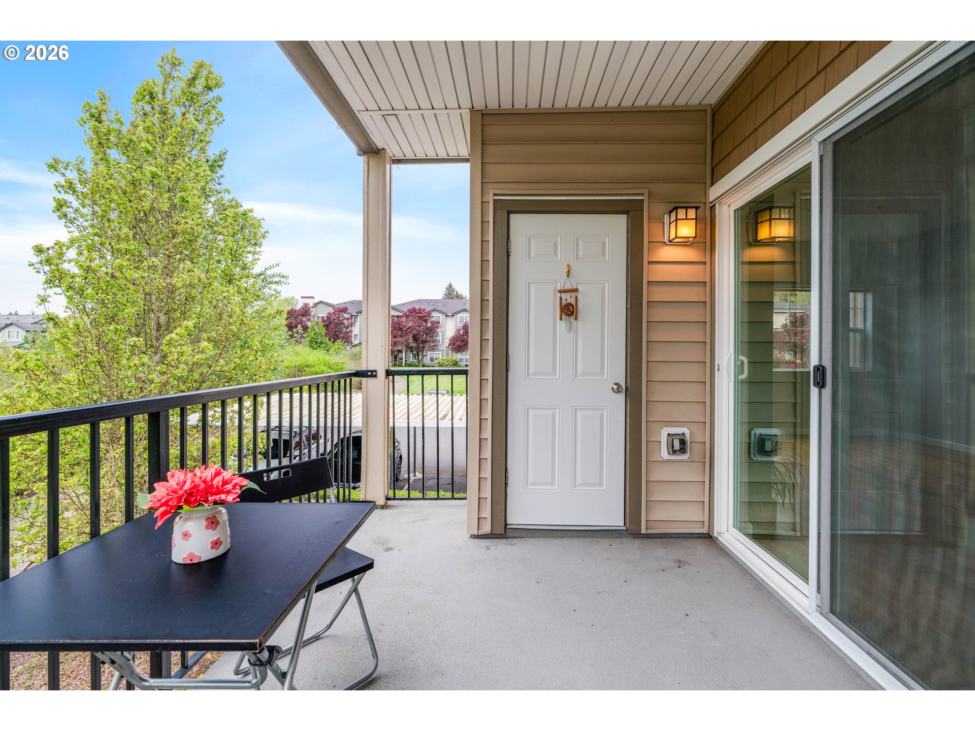 10834 NE HOLLY ST 204