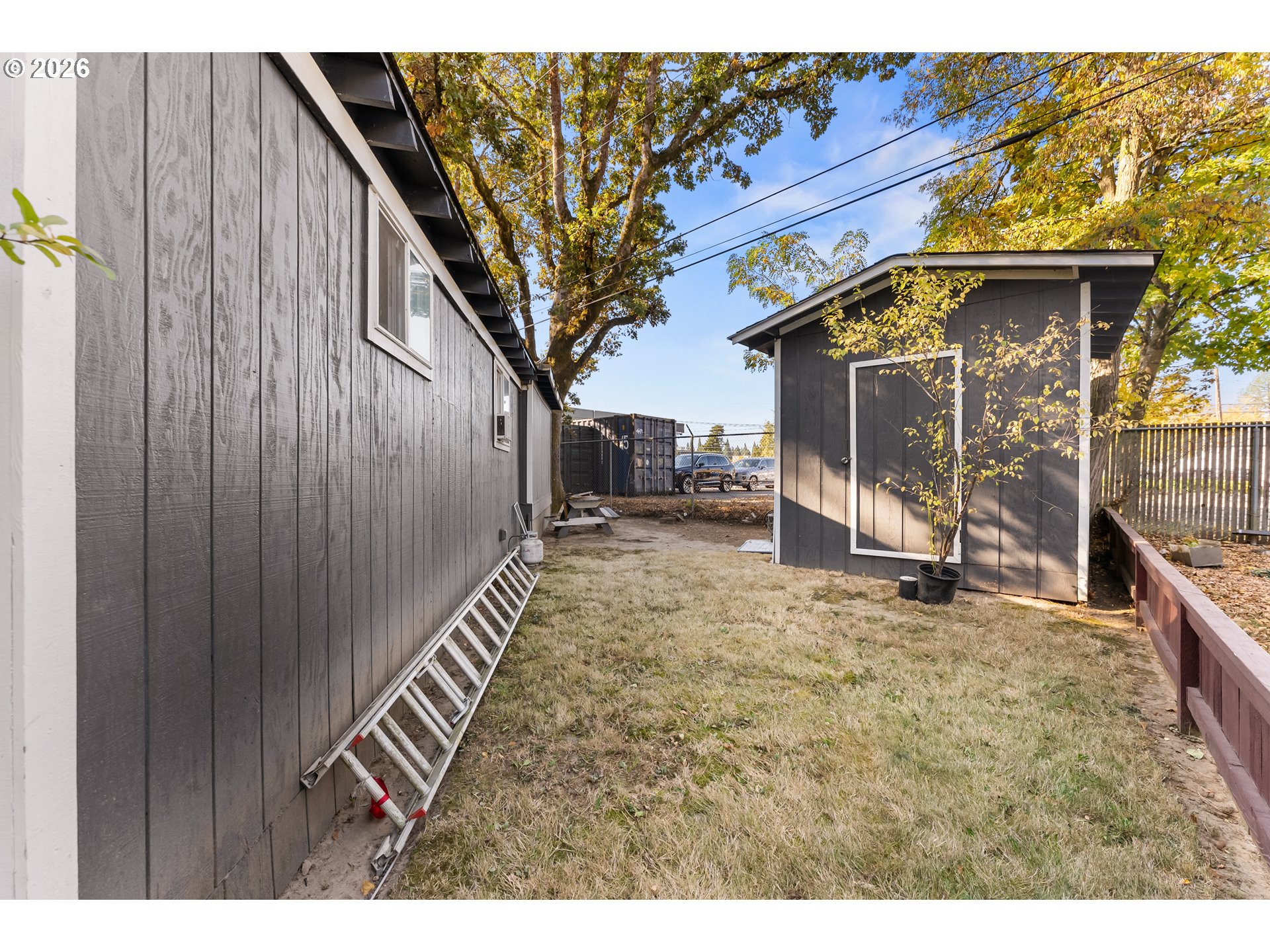 13820 SW ELECTRIC ST 20W
