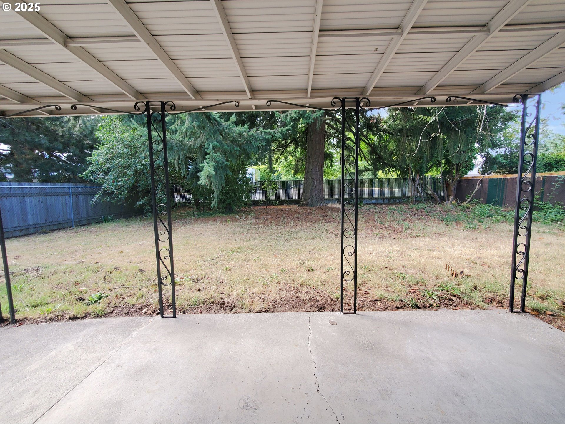 13050 SE MORRISON ST