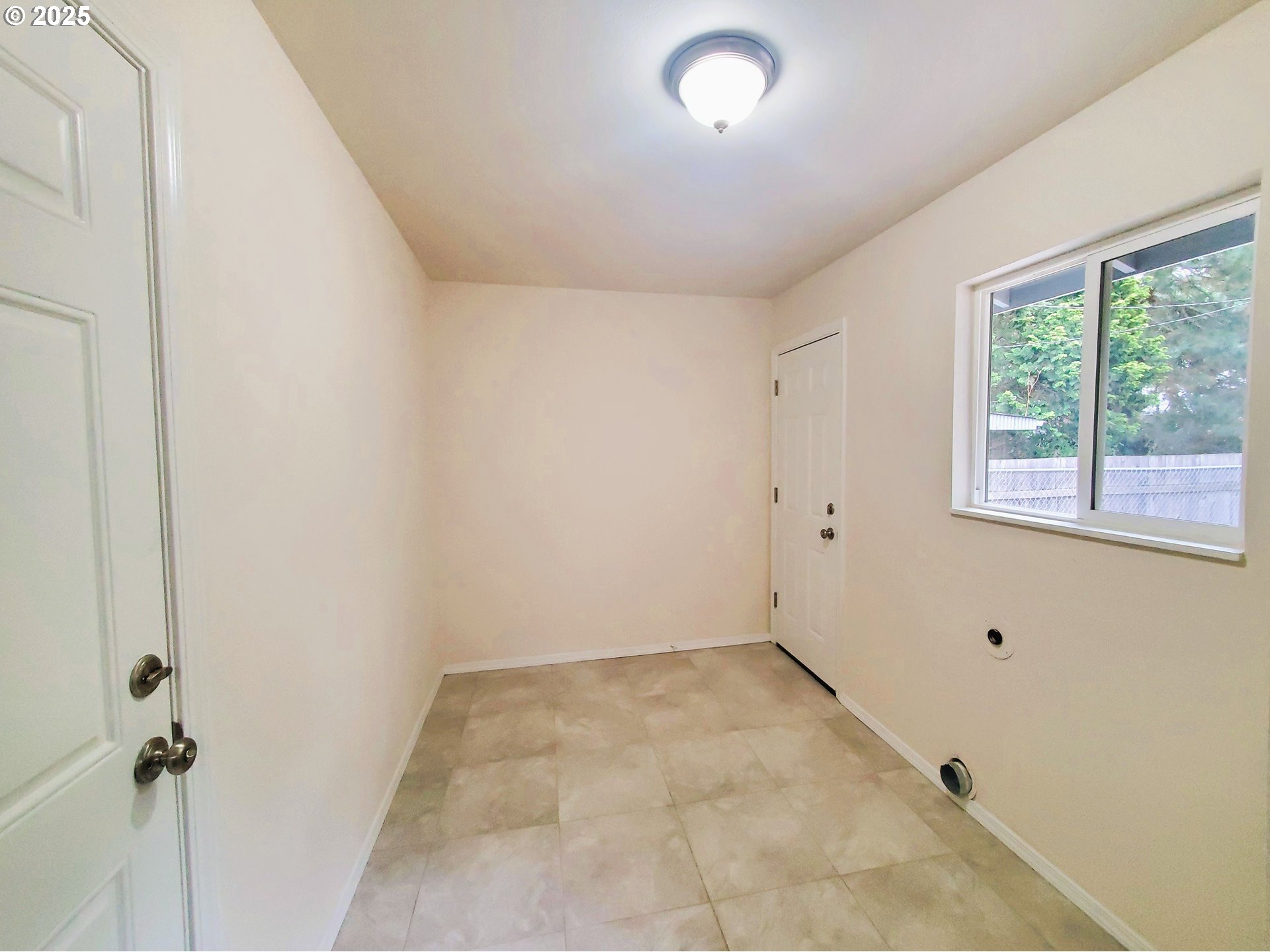 13050 SE MORRISON ST