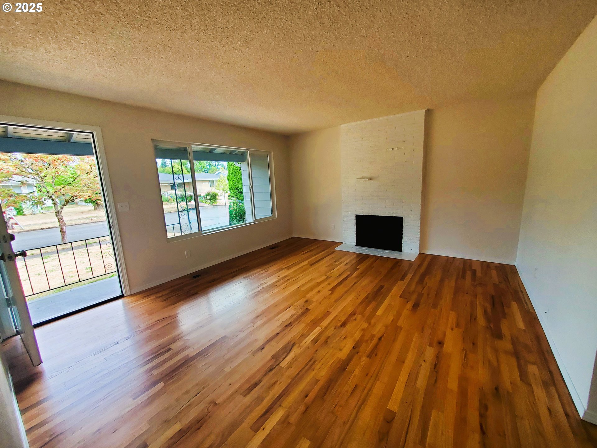 13050 SE MORRISON ST