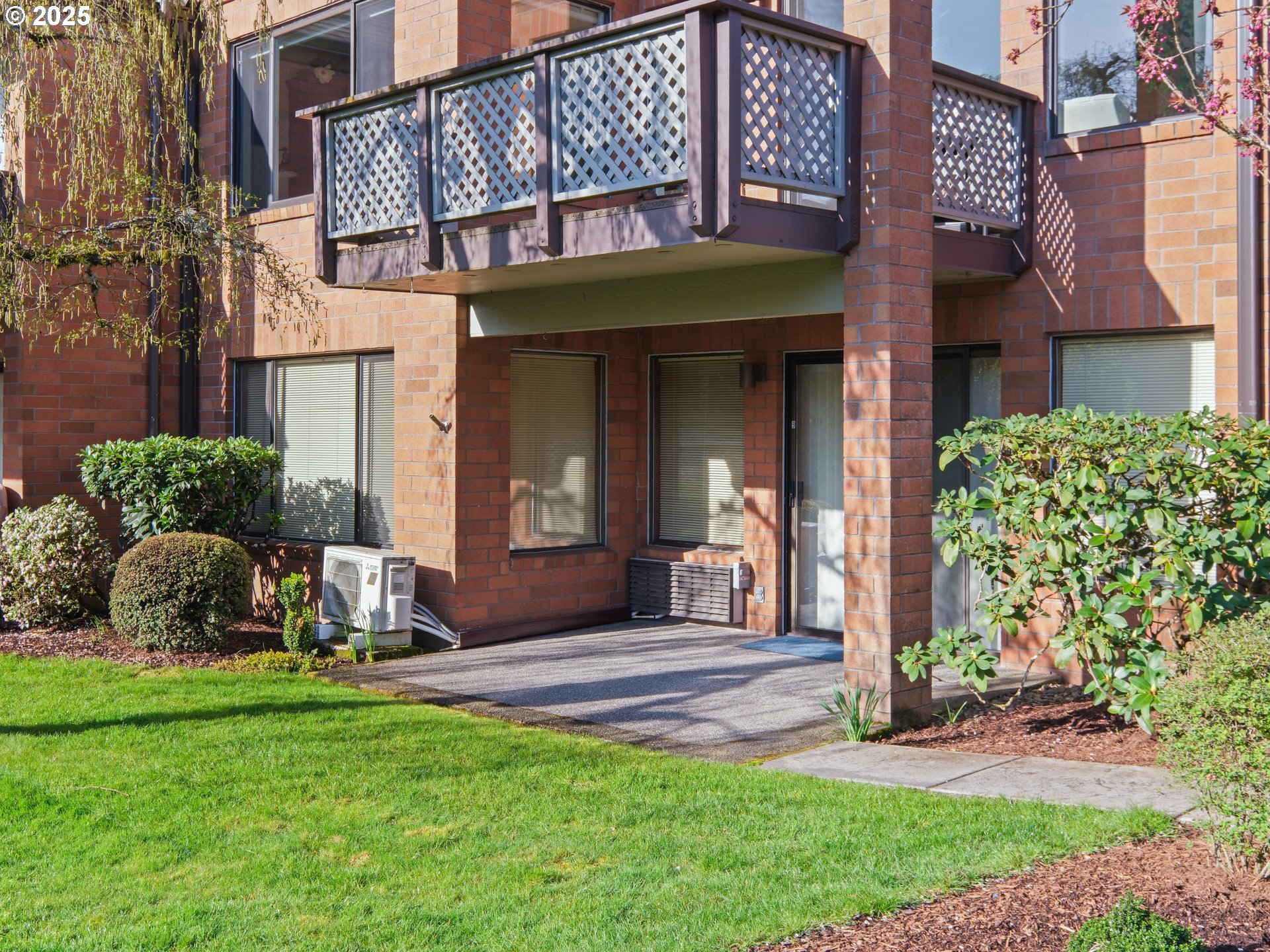 11992 SW ROYALTY CT