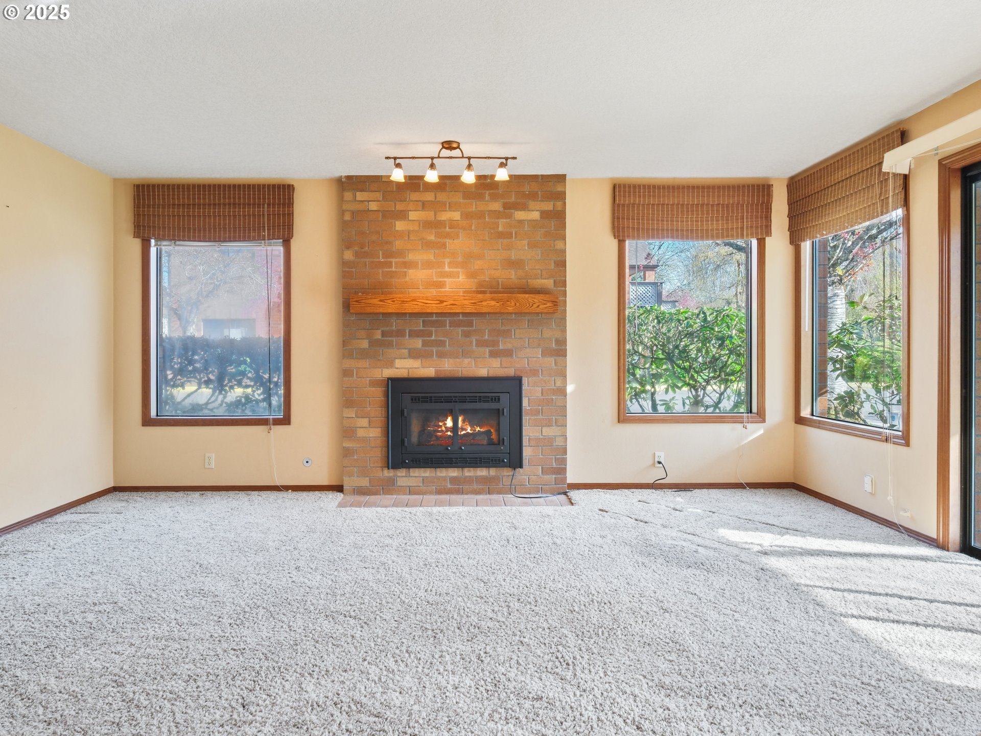 11992 SW ROYALTY CT