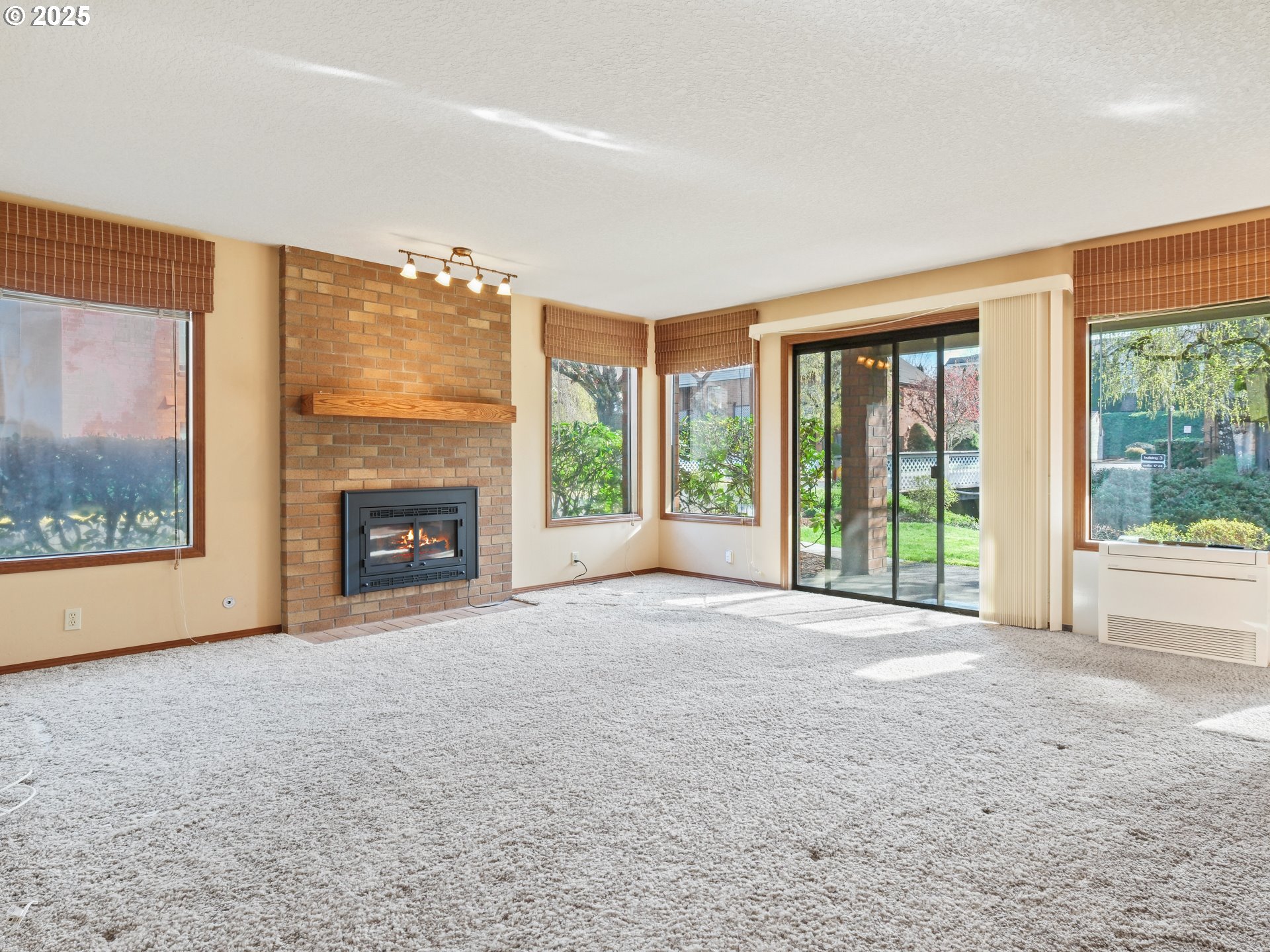 11992 SW ROYALTY CT