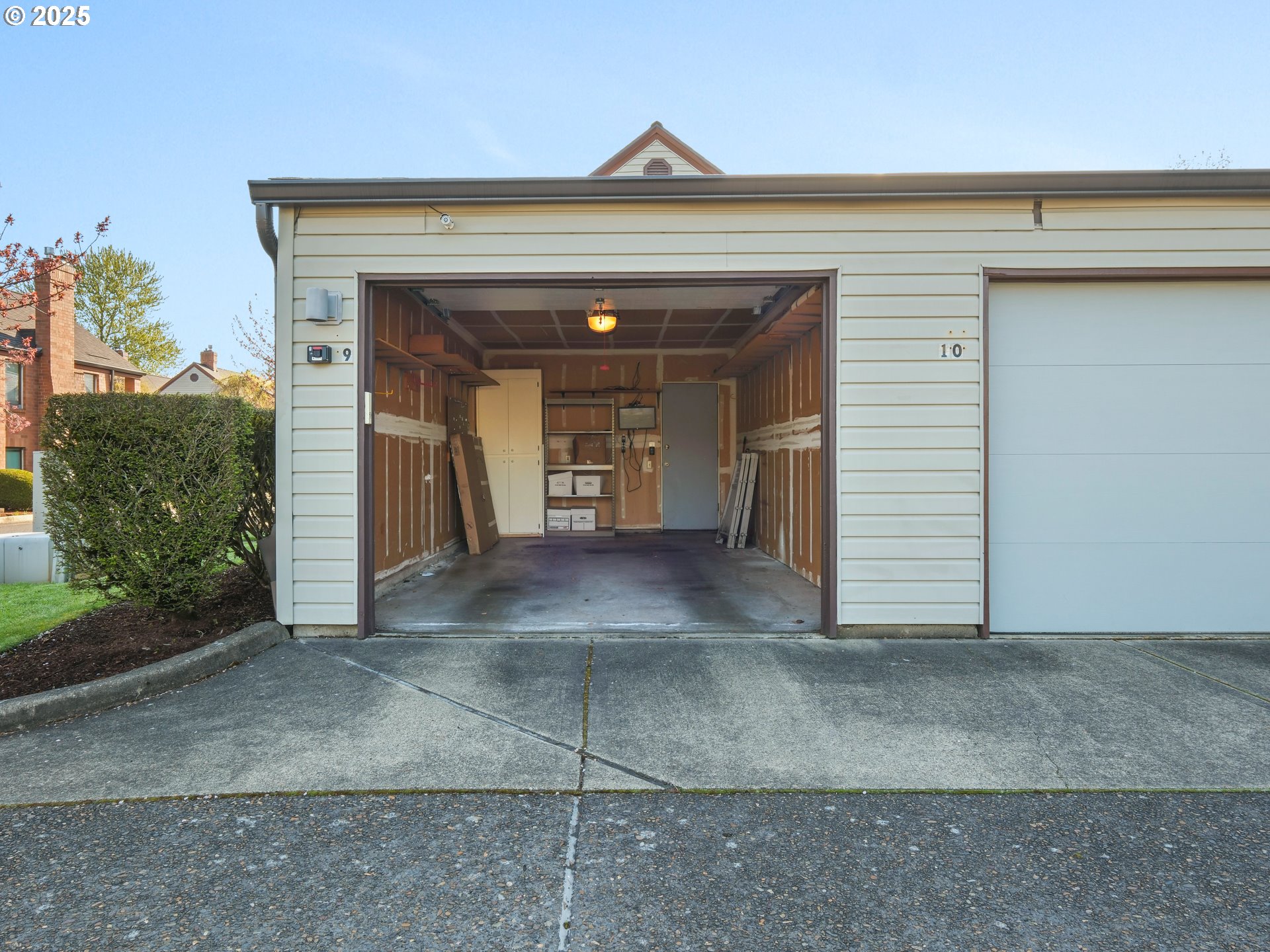 11992 SW ROYALTY CT