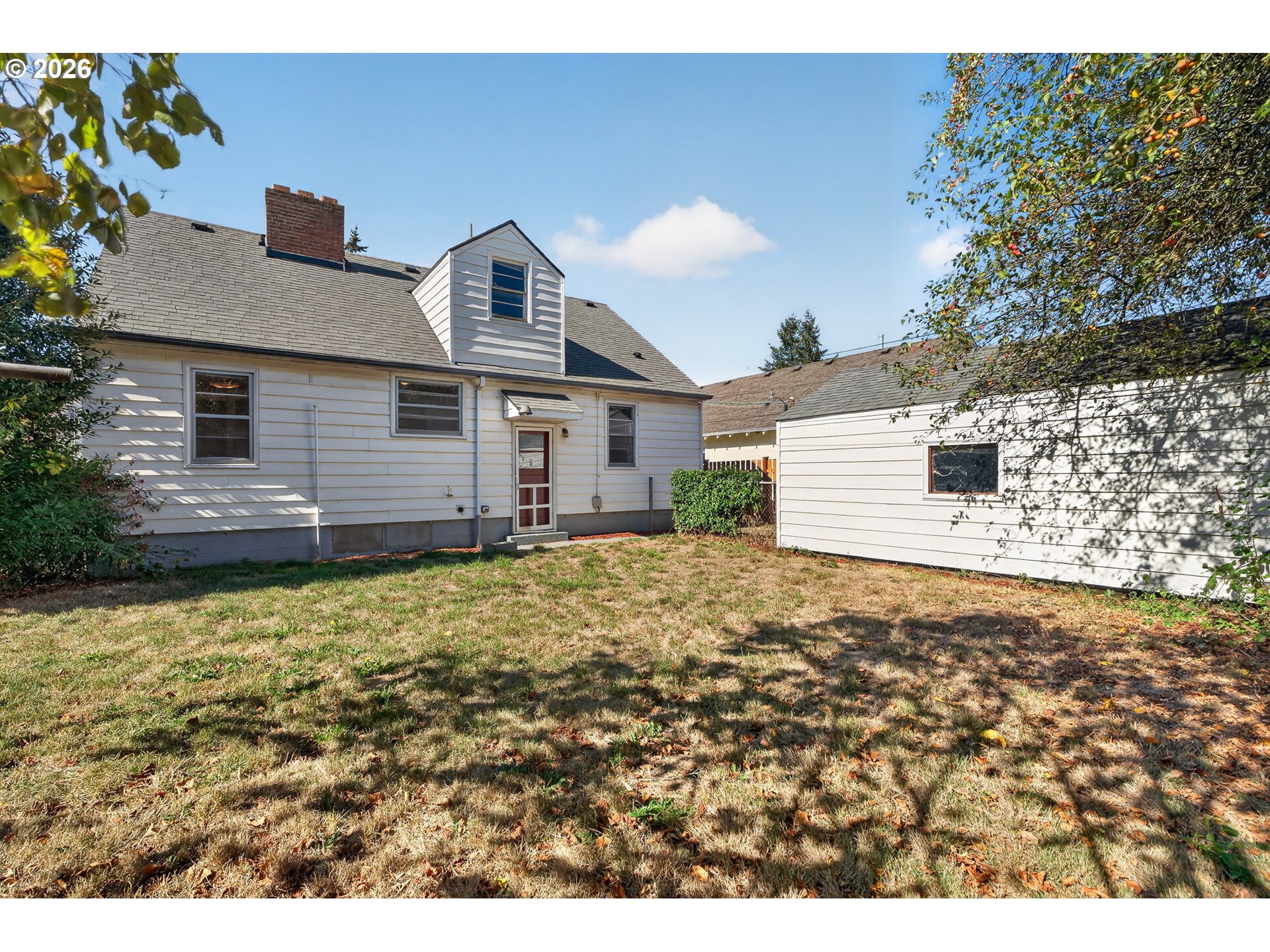 7224 N OMAHA AVE