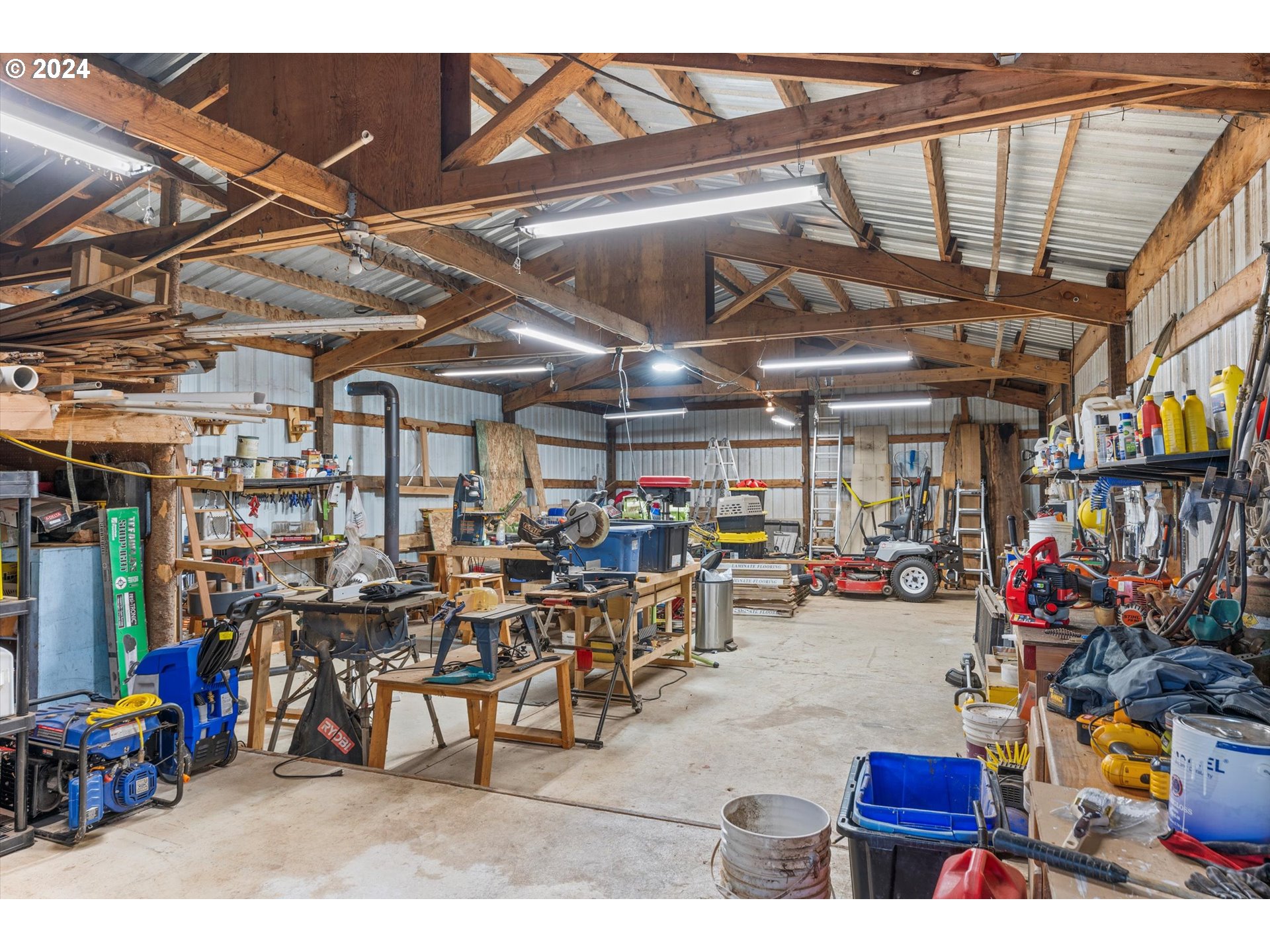 30806 S Grays Hill RD