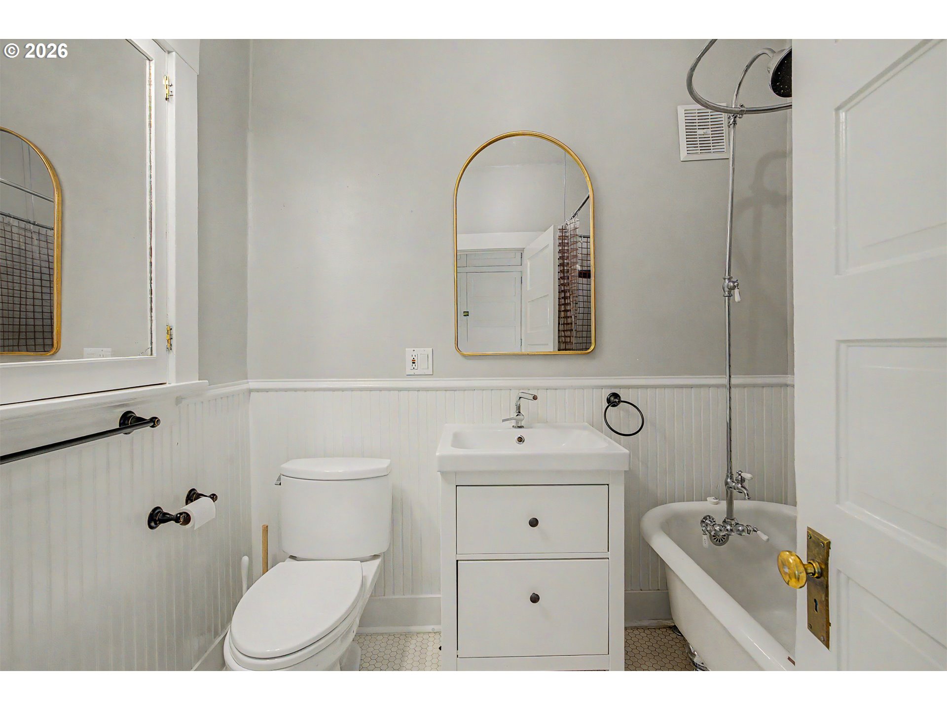 2387 NW NORTHRUP ST 9