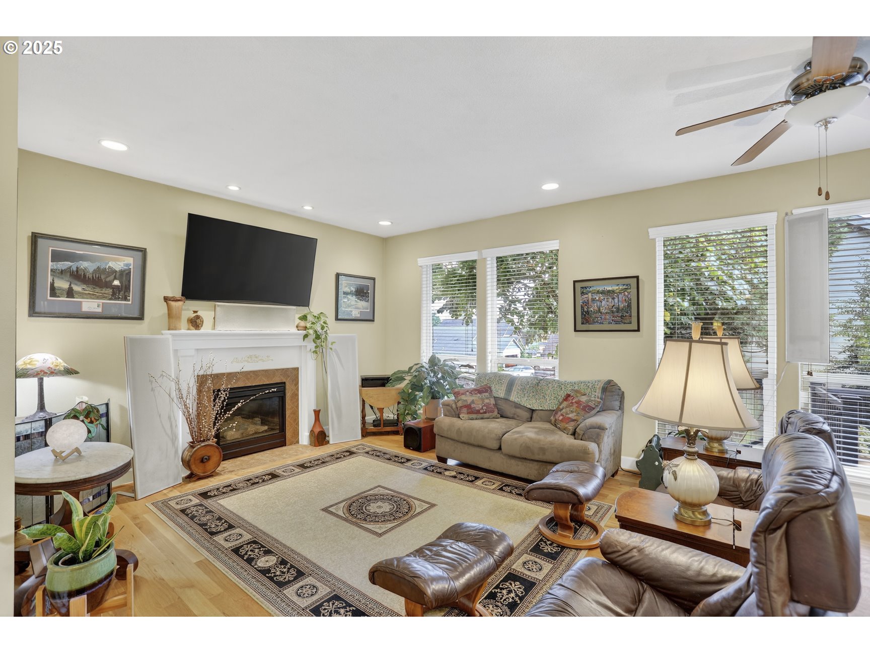 35552 IRIS WAY, St. Helens