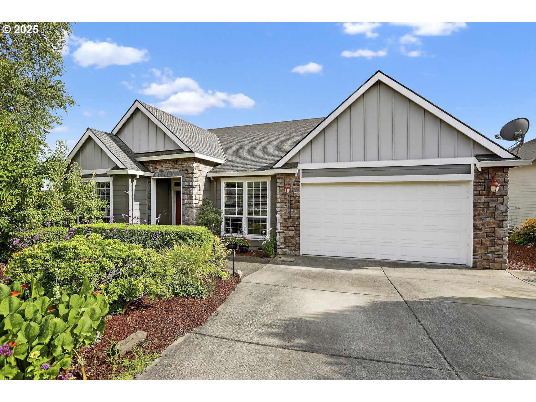 35552 IRIS WAY, St. Helens