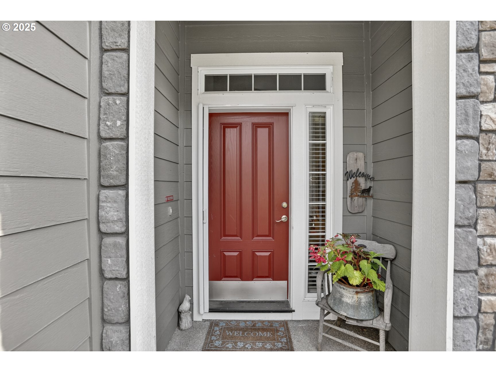 35552 IRIS WAY, St. Helens