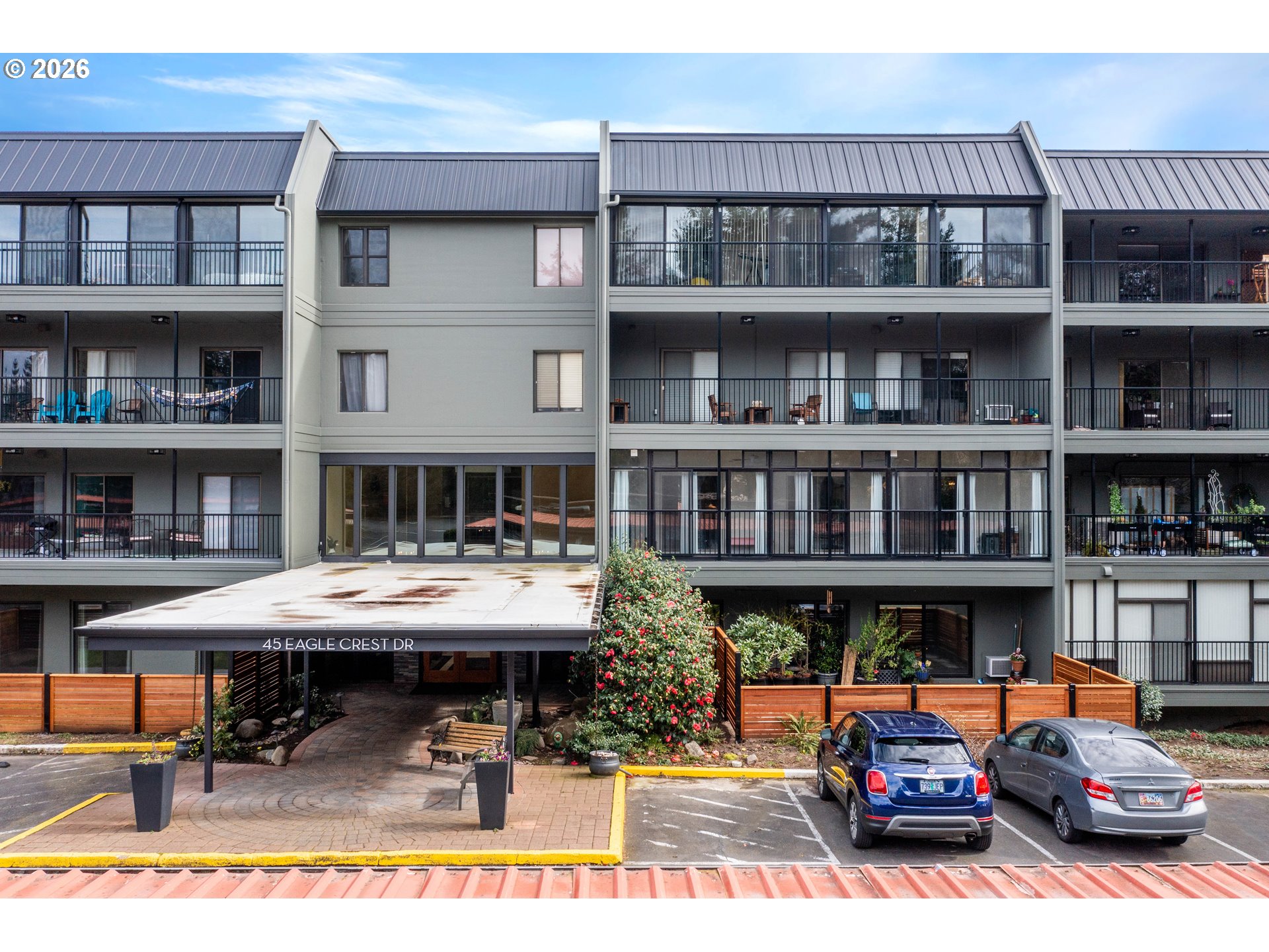 45 EAGLE CREST DR 311