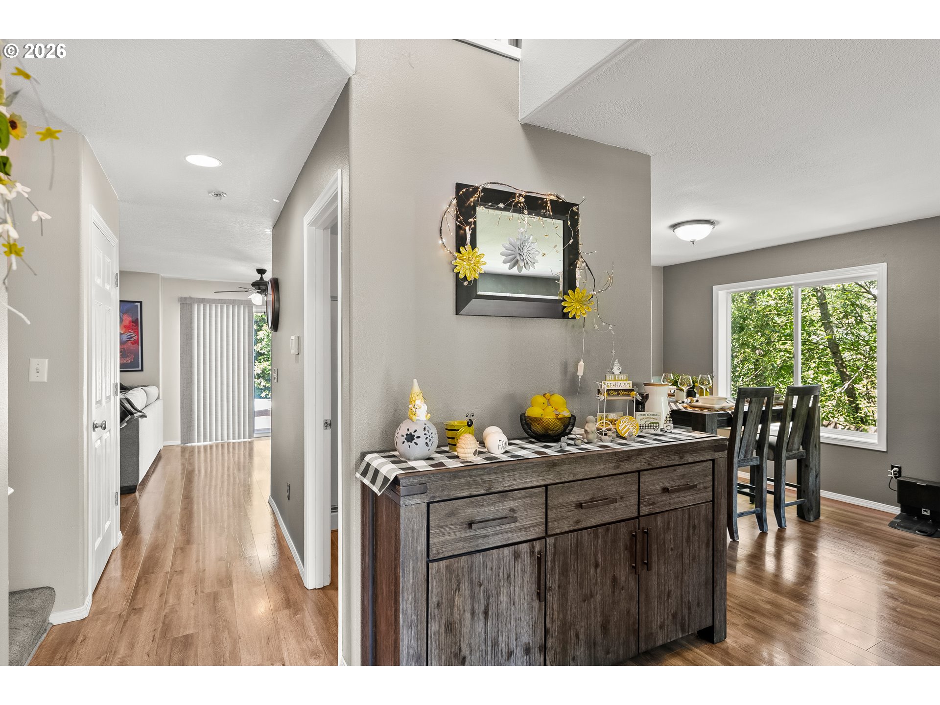2622 STRASBURG DR