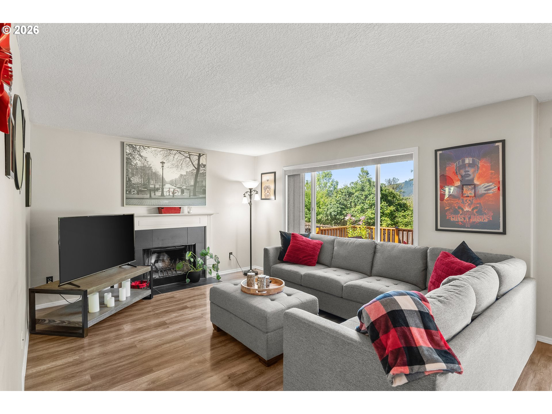 2622 STRASBURG DR