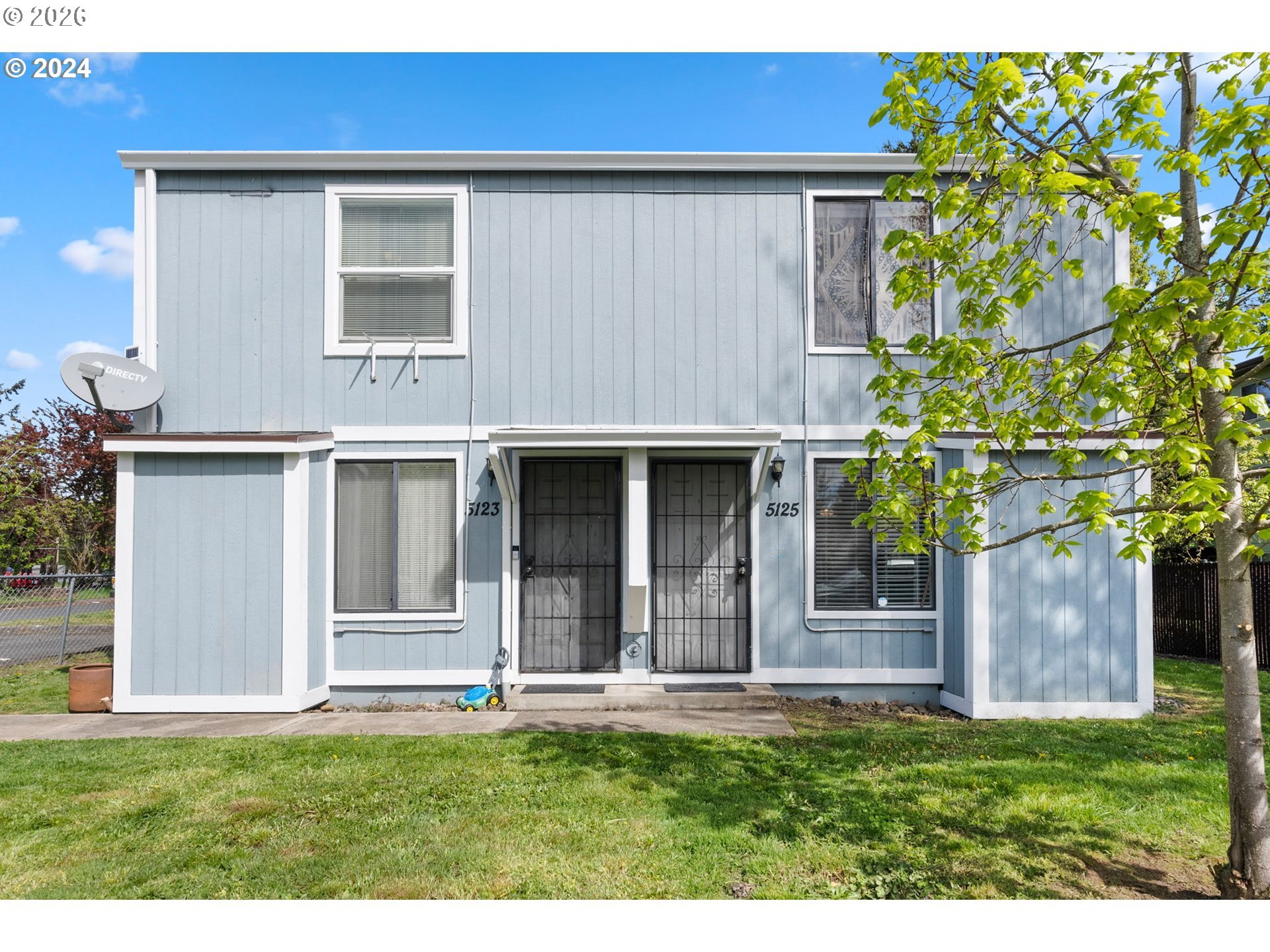 5123/5125 NE KILLINGSWORTH ST