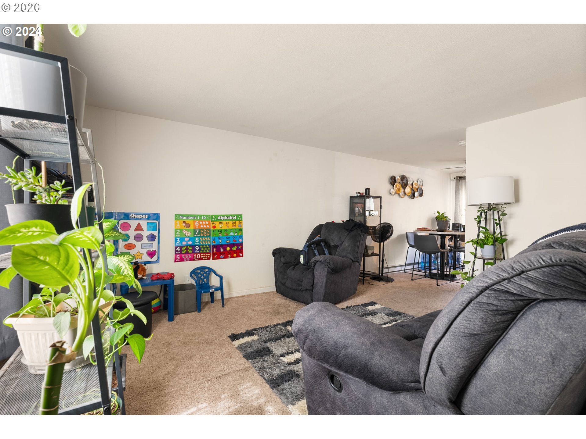 5123/5125 NE KILLINGSWORTH ST