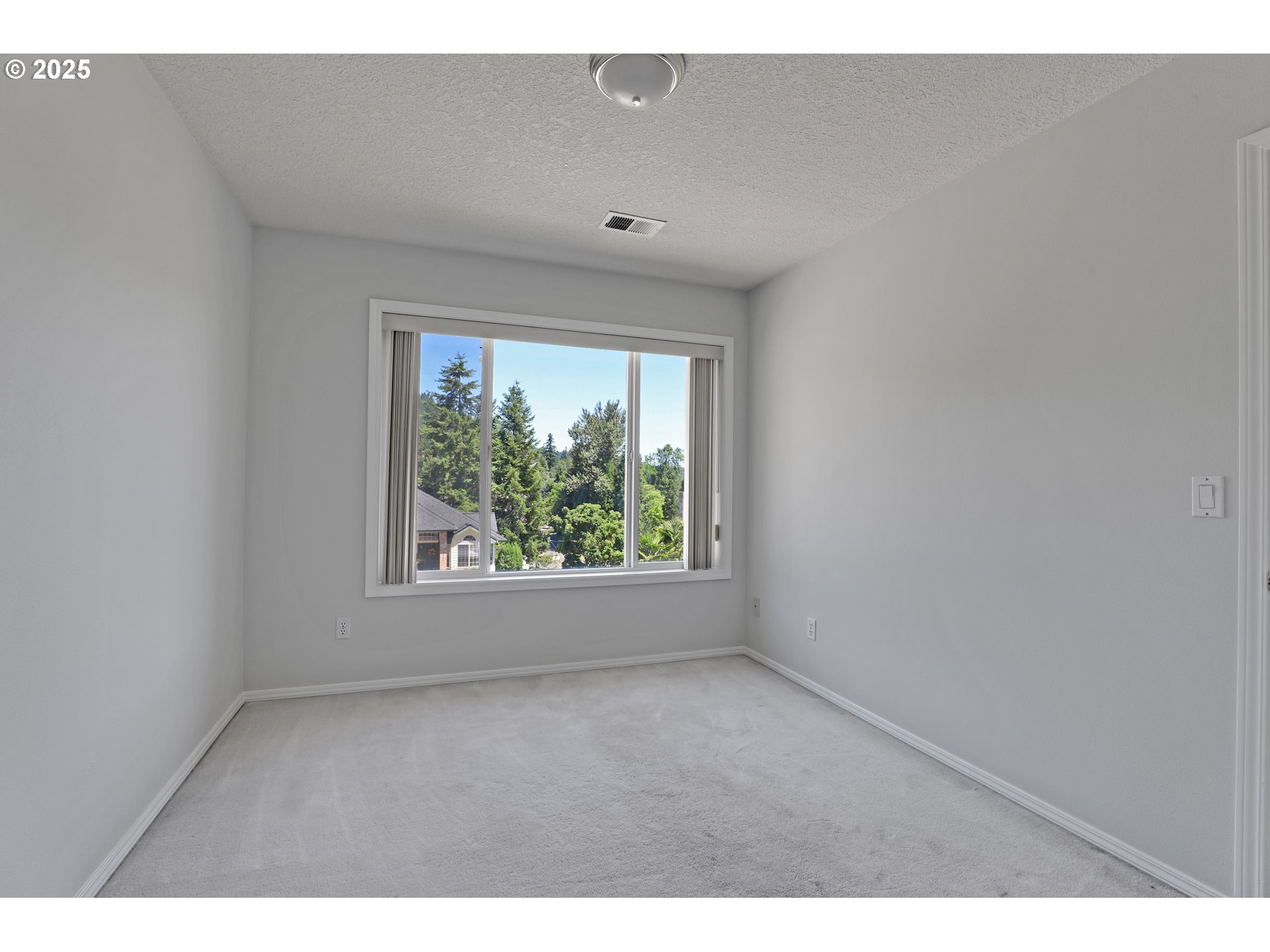 11239 SE HIGHLAND LOOP
