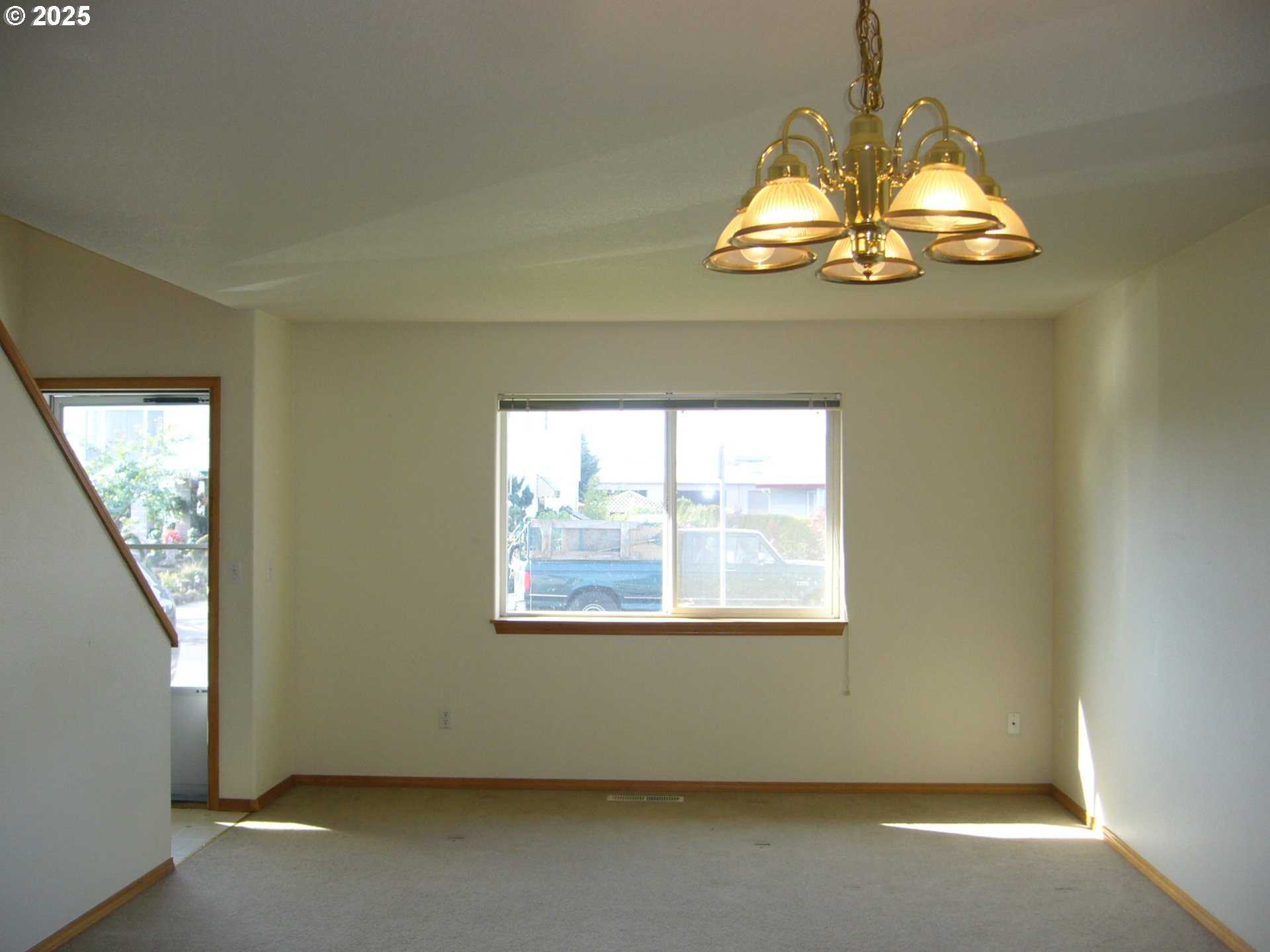 1022 NE LIJA LOOP