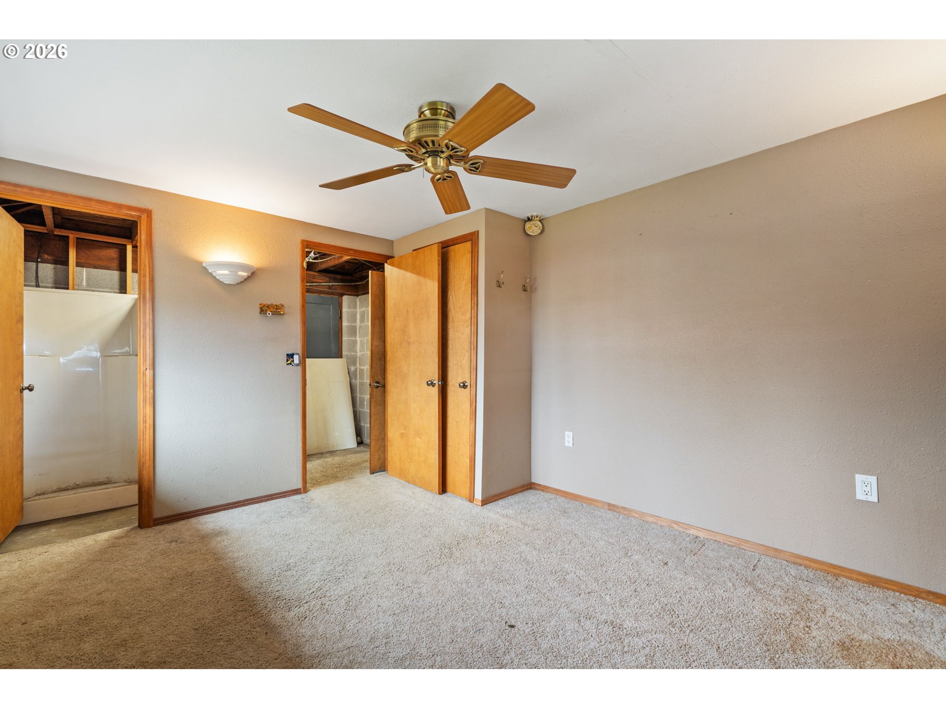 9011 NE TILLAMOOK ST