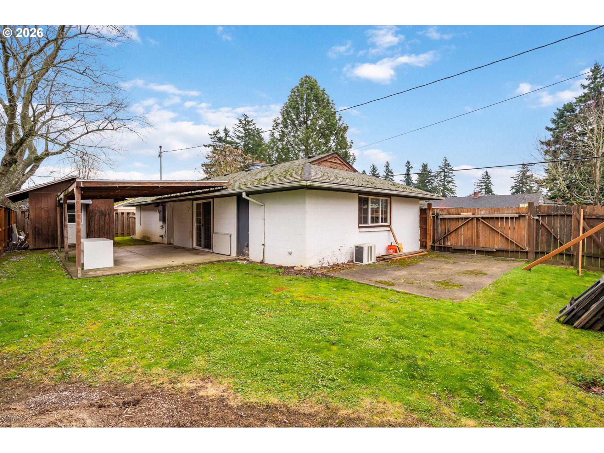 9011 NE TILLAMOOK ST