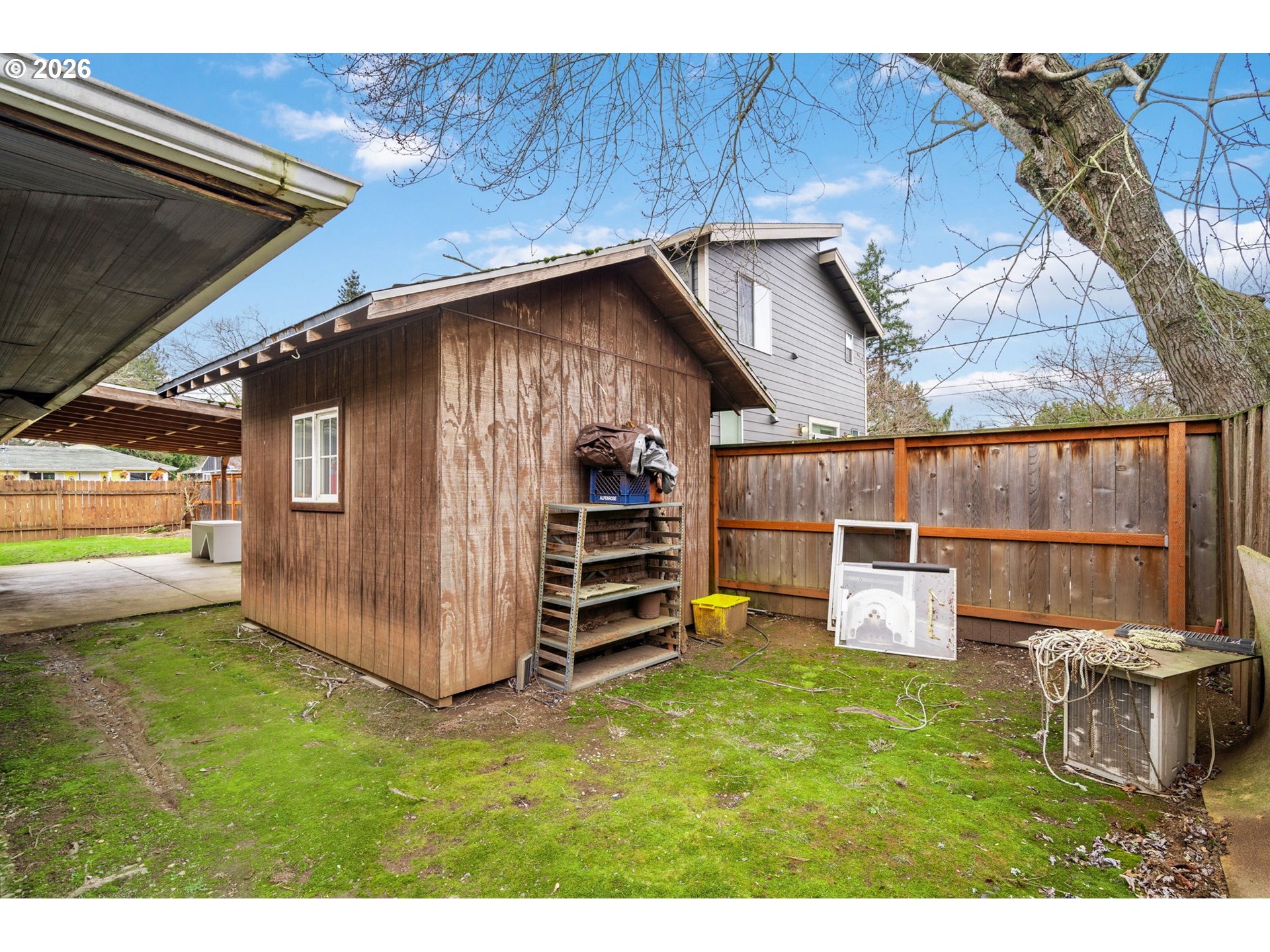 9011 NE TILLAMOOK ST