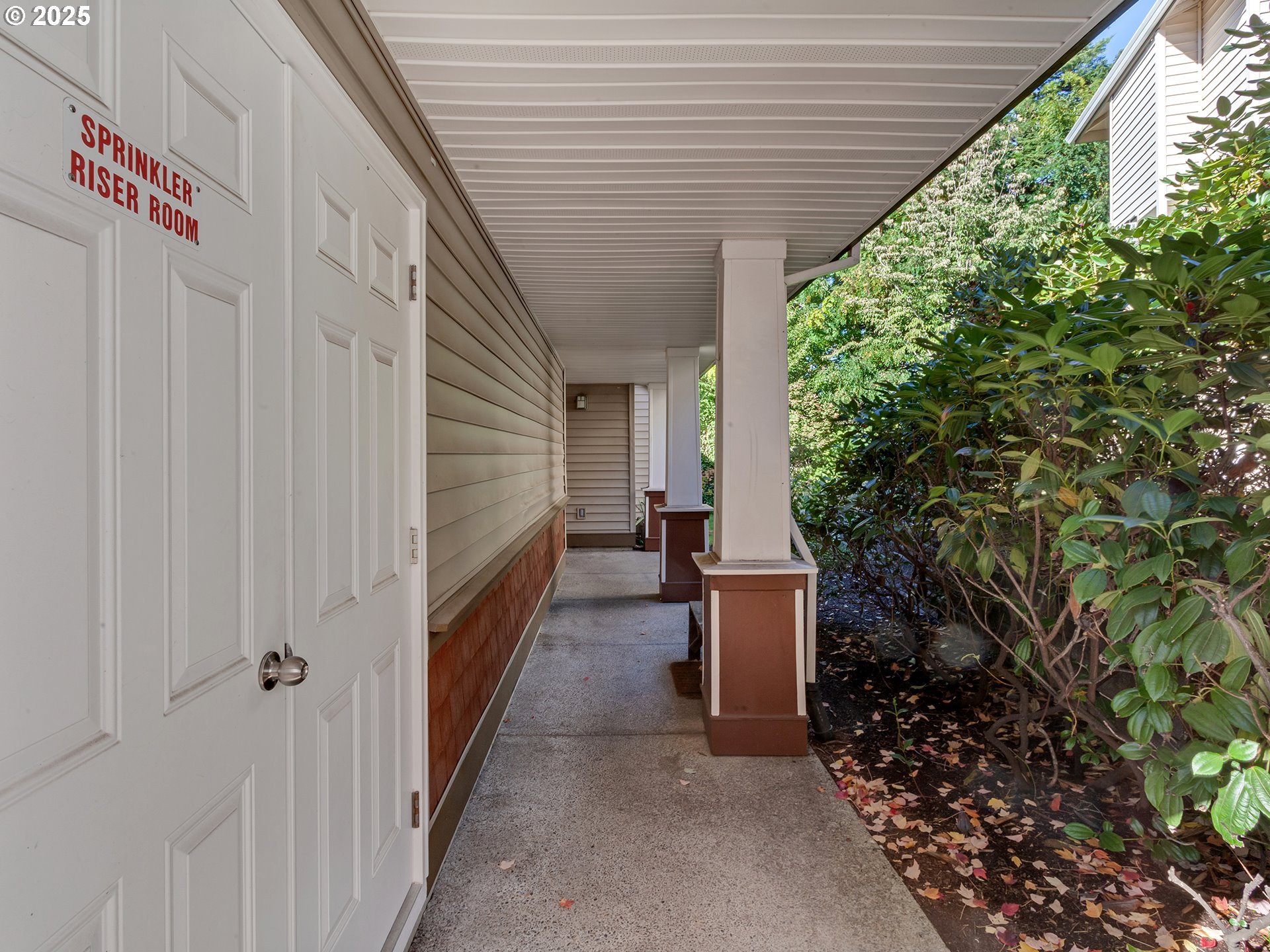 10839 SW CANTERBURY LN 103