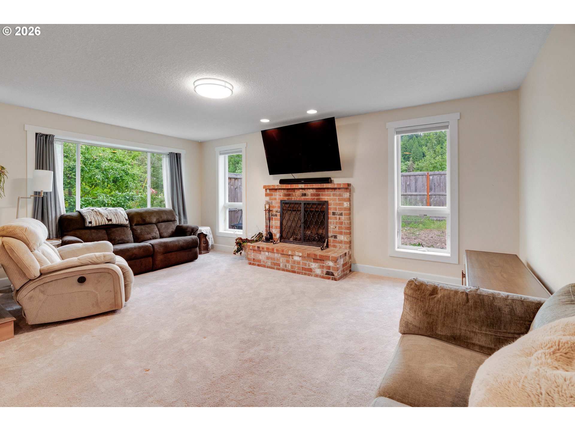 6683 SE CLACKAMAS RD