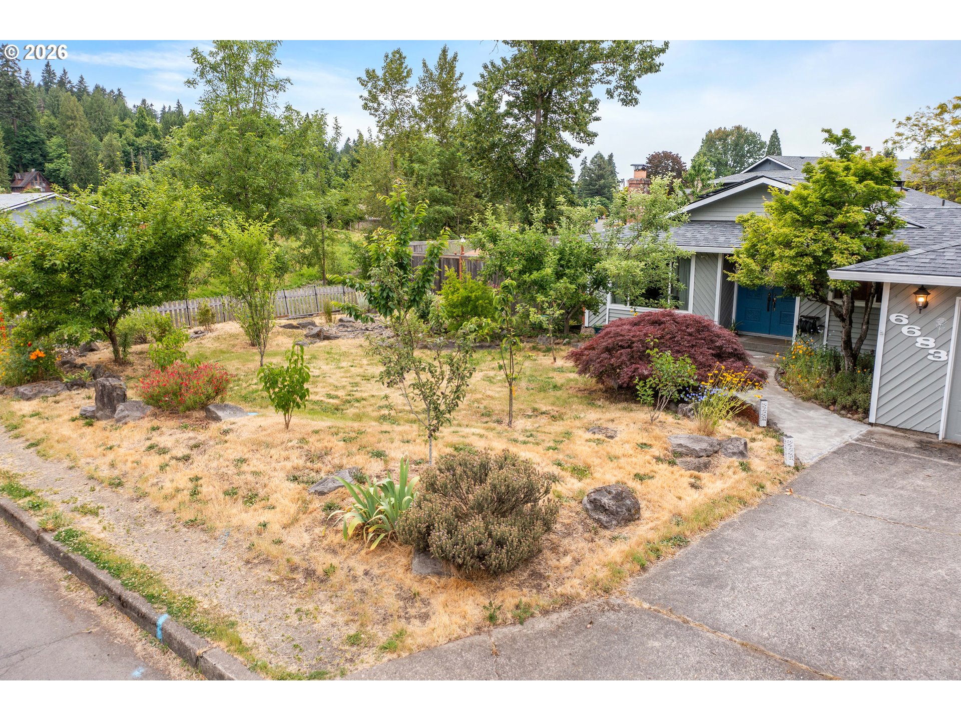 6683 SE CLACKAMAS RD