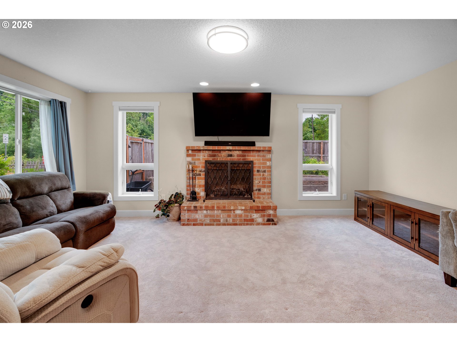 6683 SE CLACKAMAS RD
