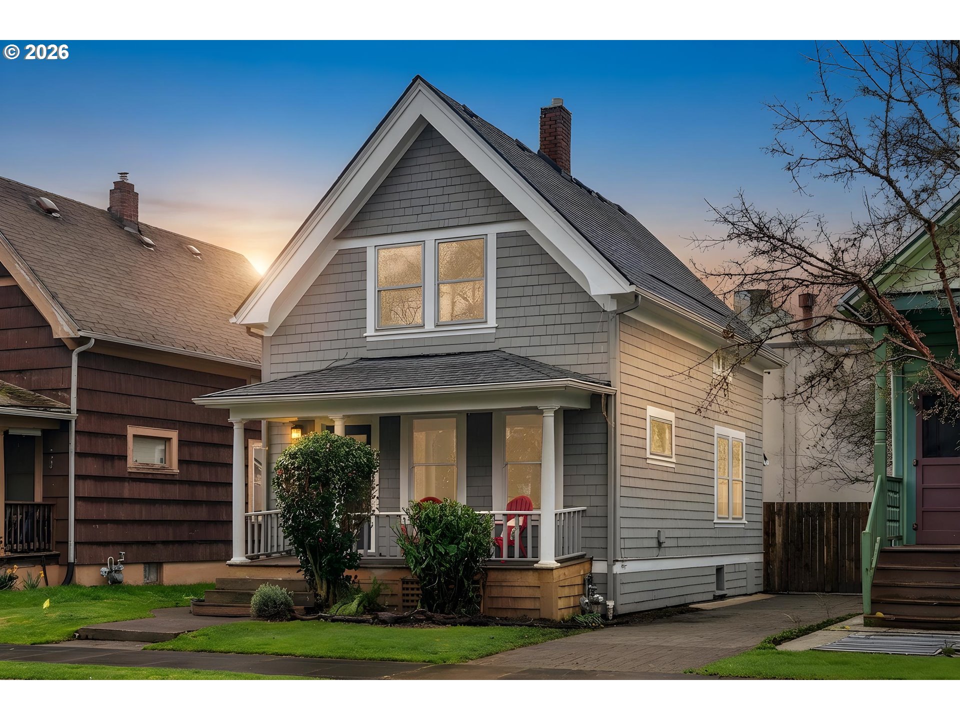 536 NE SAN RAFAEL ST