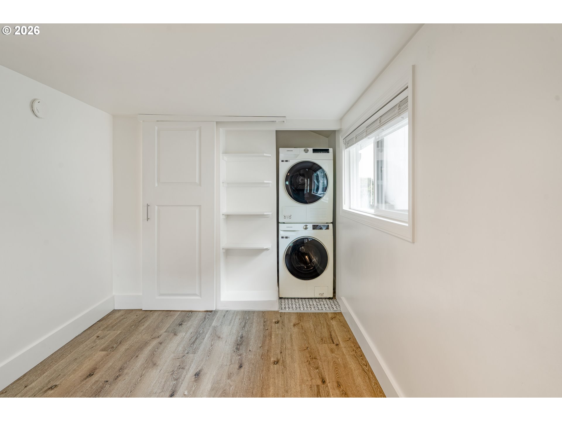 536 NE SAN RAFAEL ST