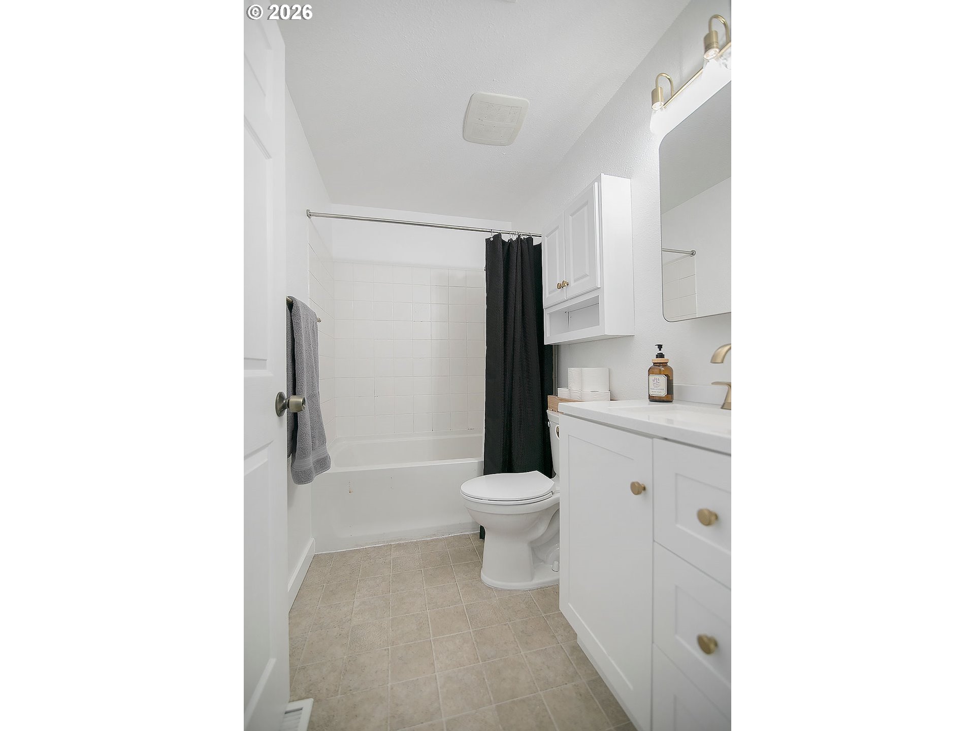 535 DIANE ST