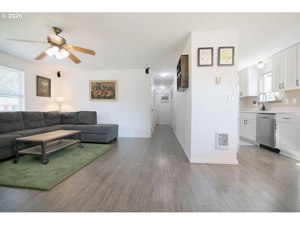 535 DIANE ST