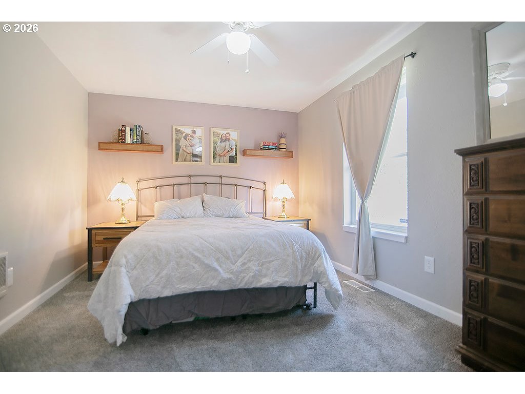535 DIANE ST