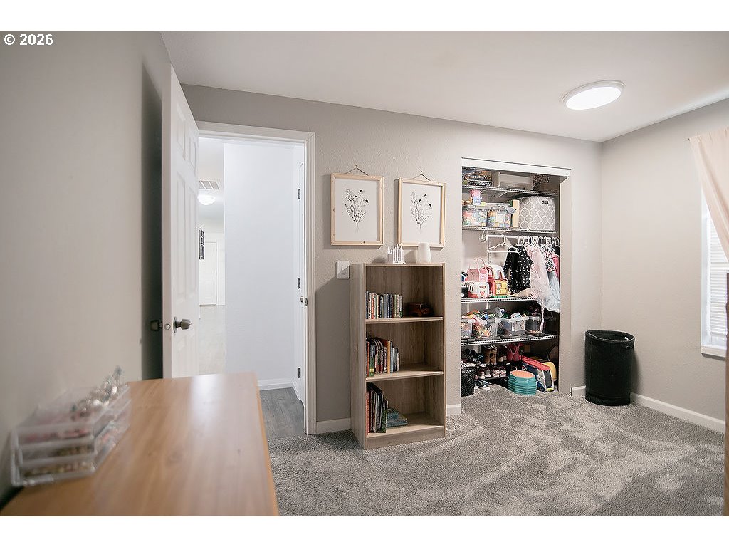 535 DIANE ST