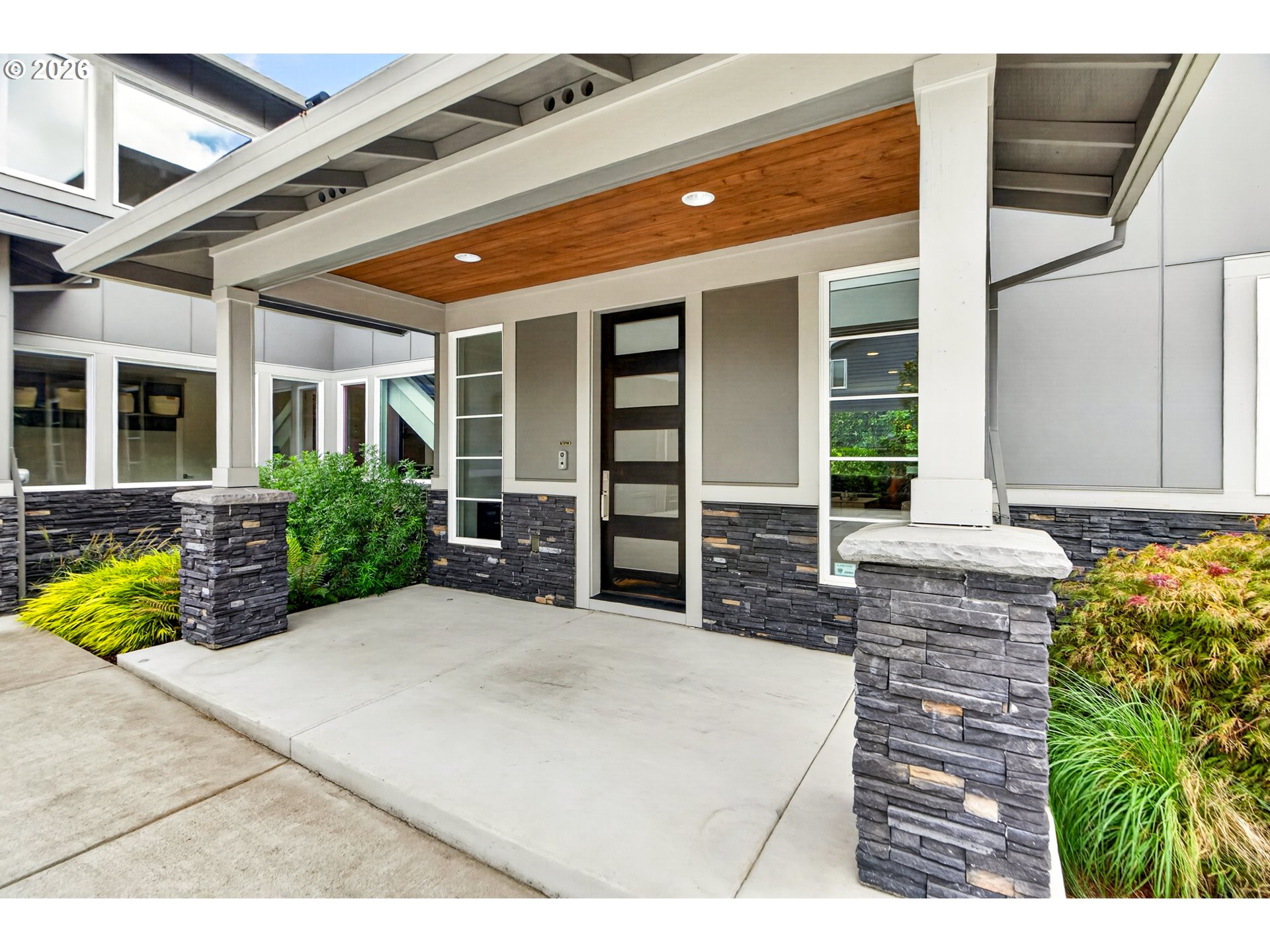 13575 SW WHITWORTH CT