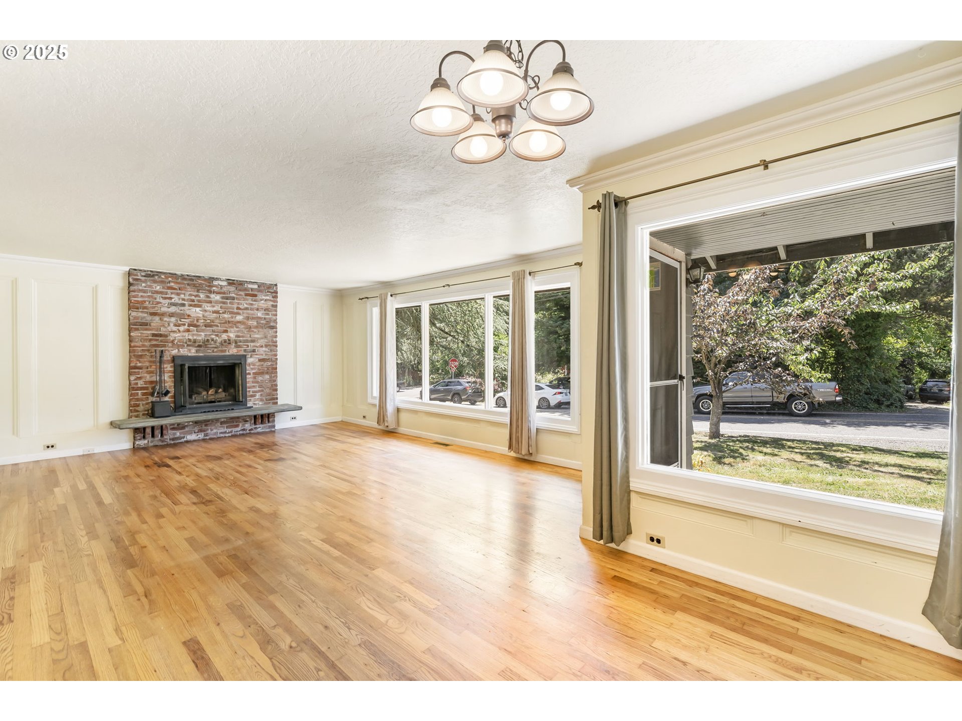 2601 SW TAYLORS FERRY RD