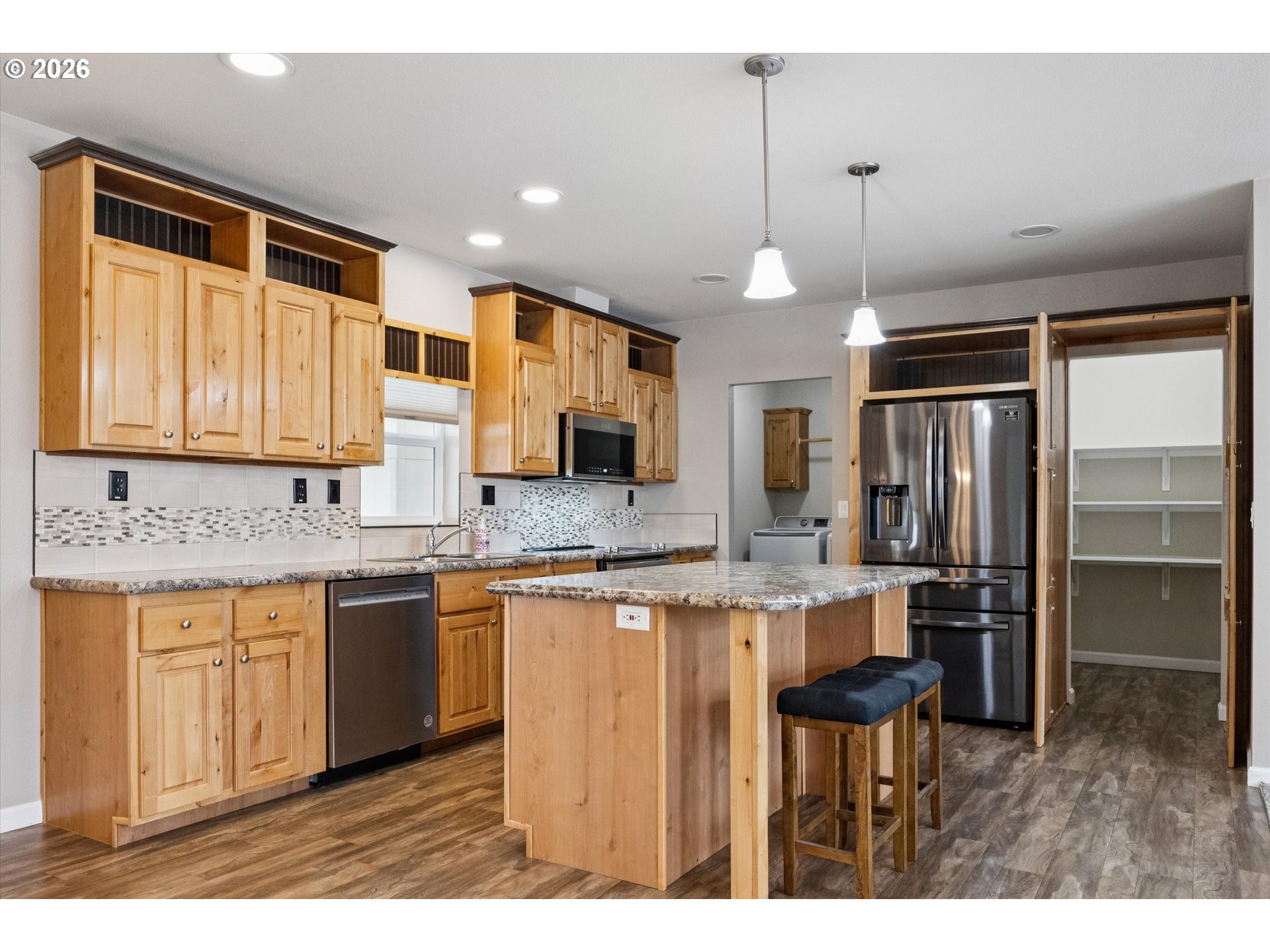 18260 S THERESA LN