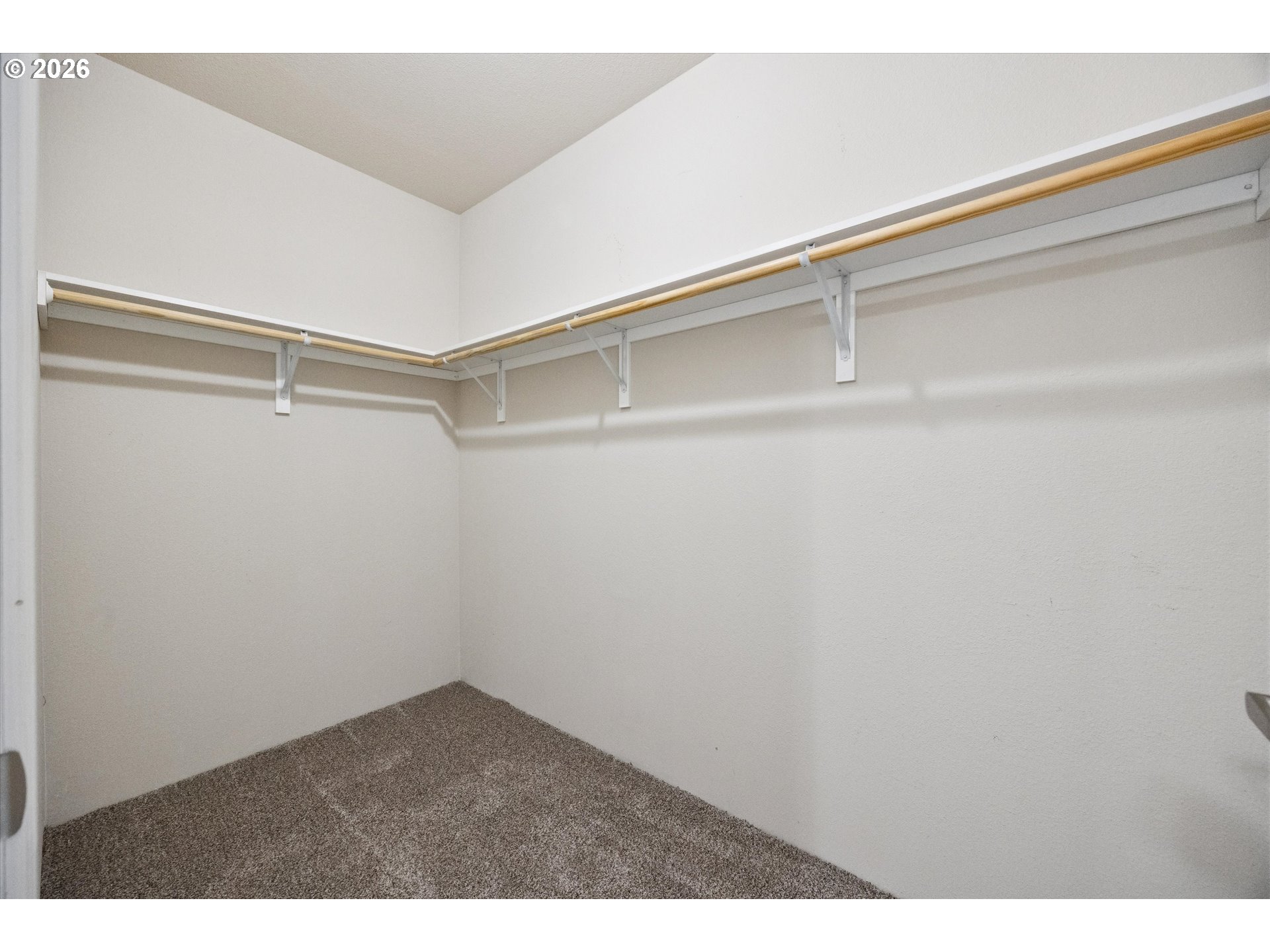 18260 S THERESA LN